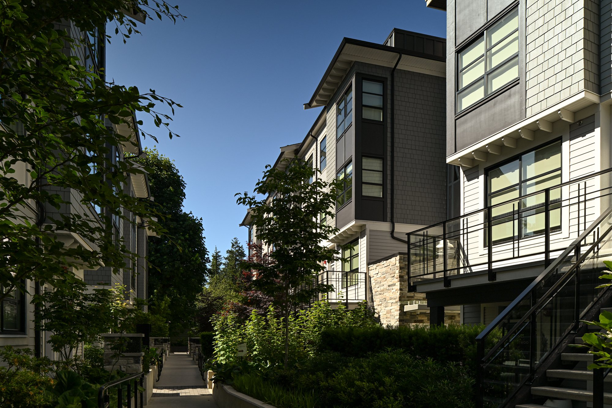 207 EASTWOODS WEB-5.jpg