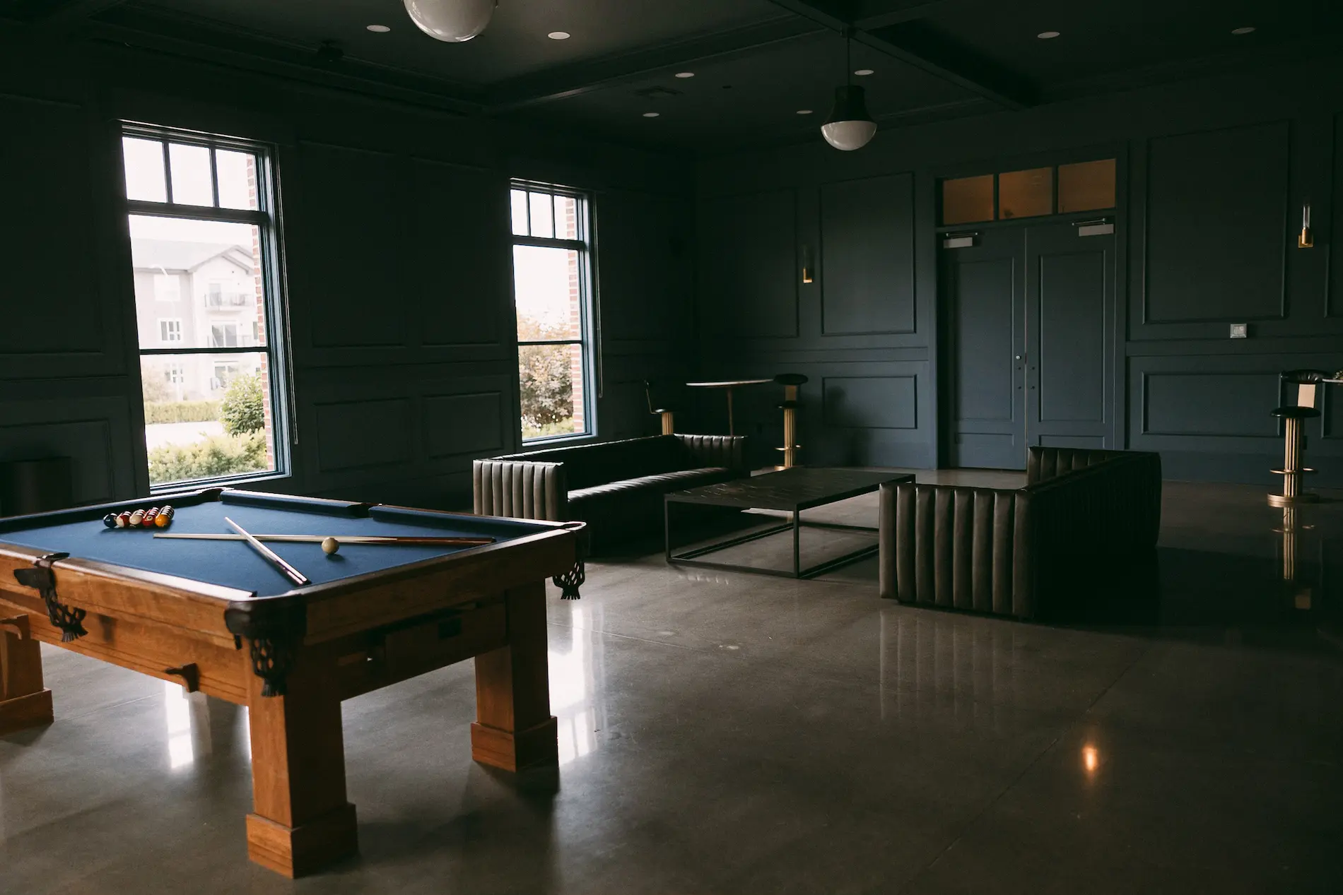 The Monroe Images-71.png