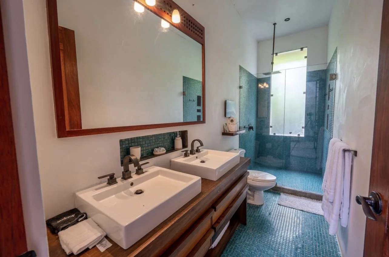 Shared Bath.jpeg