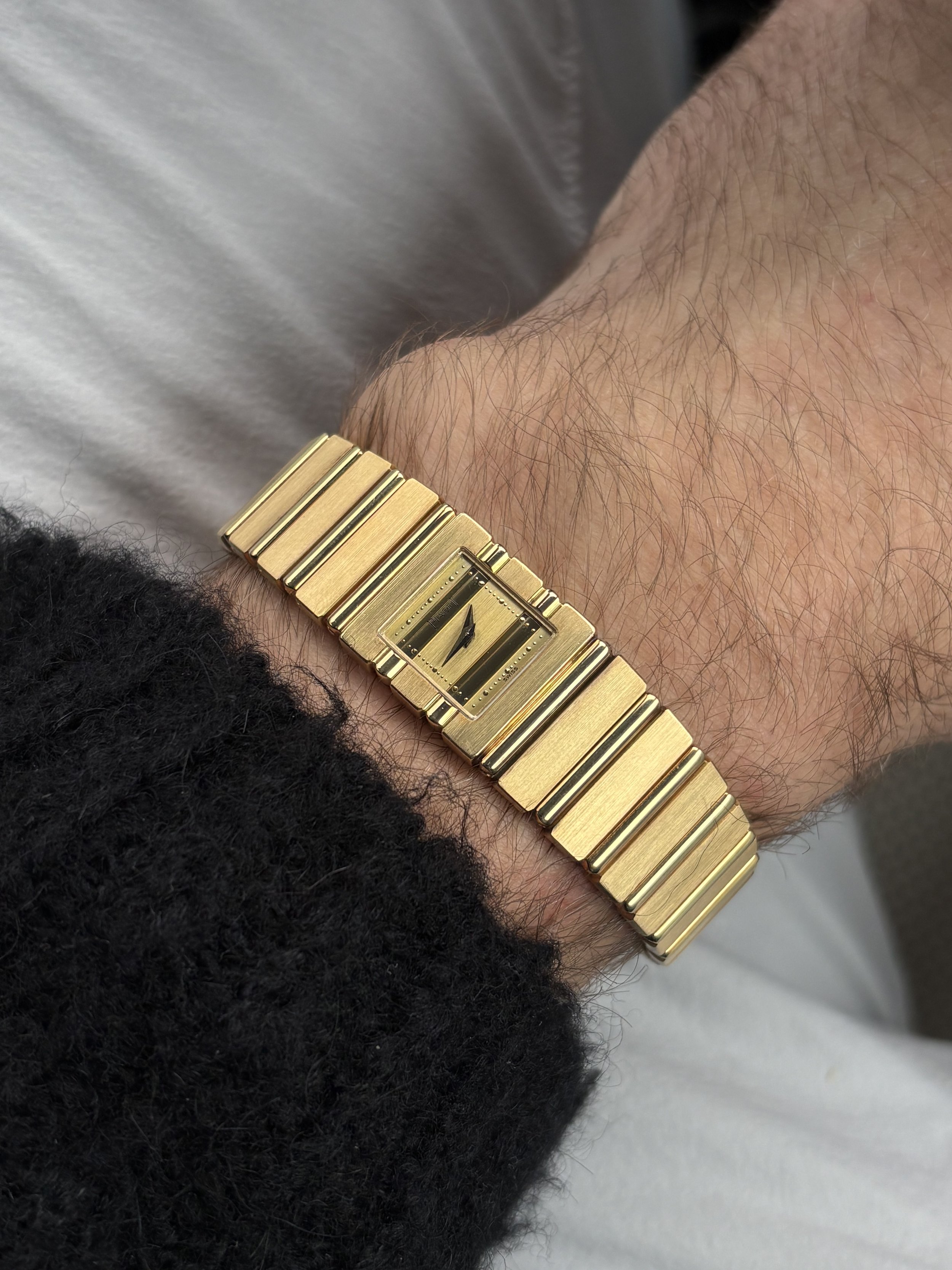 Piaget Polo Midi Cuff Yellow Gold ref. 15301 C701