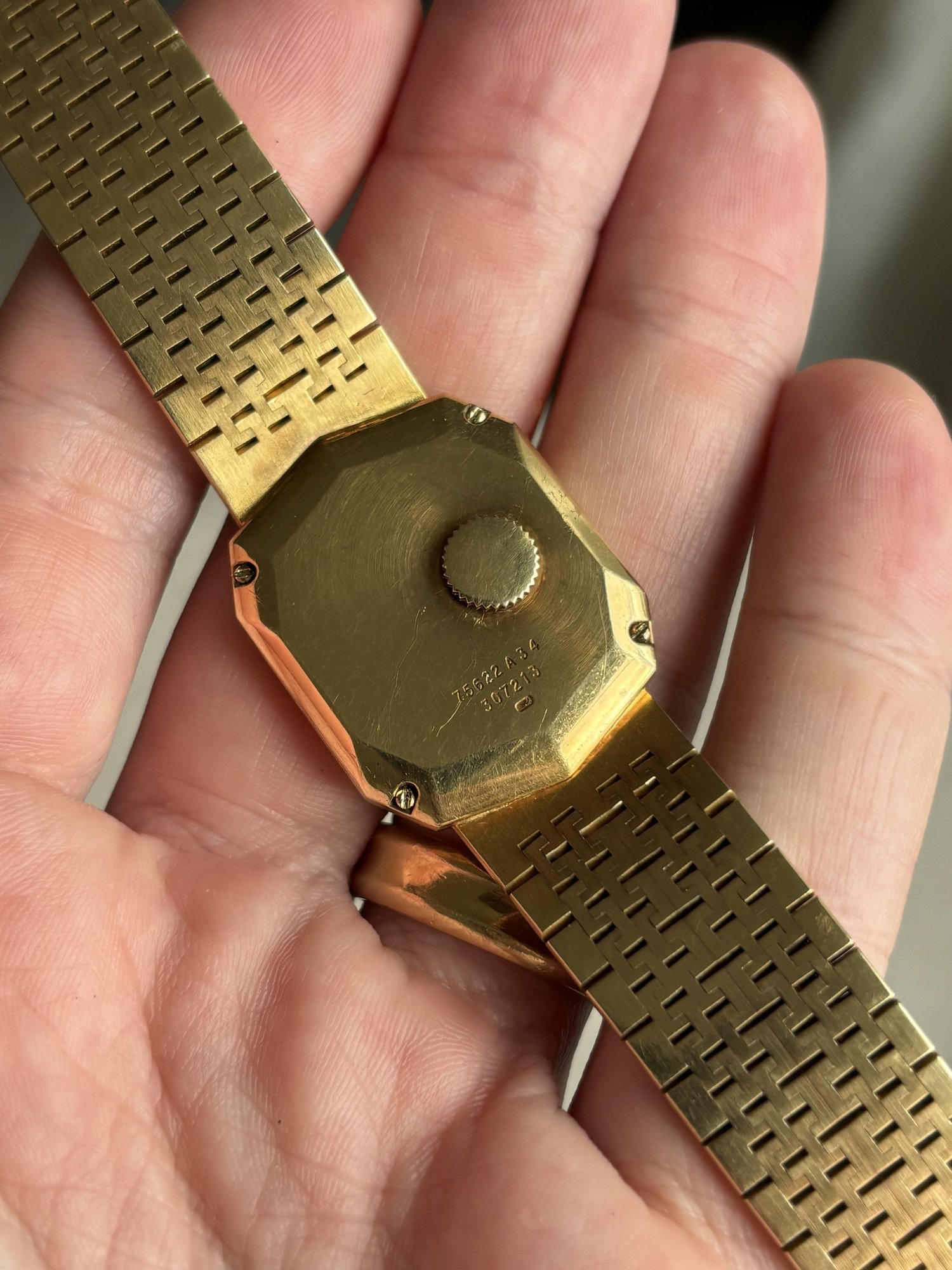 Piaget Fossil Textured Yellow Gold 'MOP' Stone Dial ref. 75622