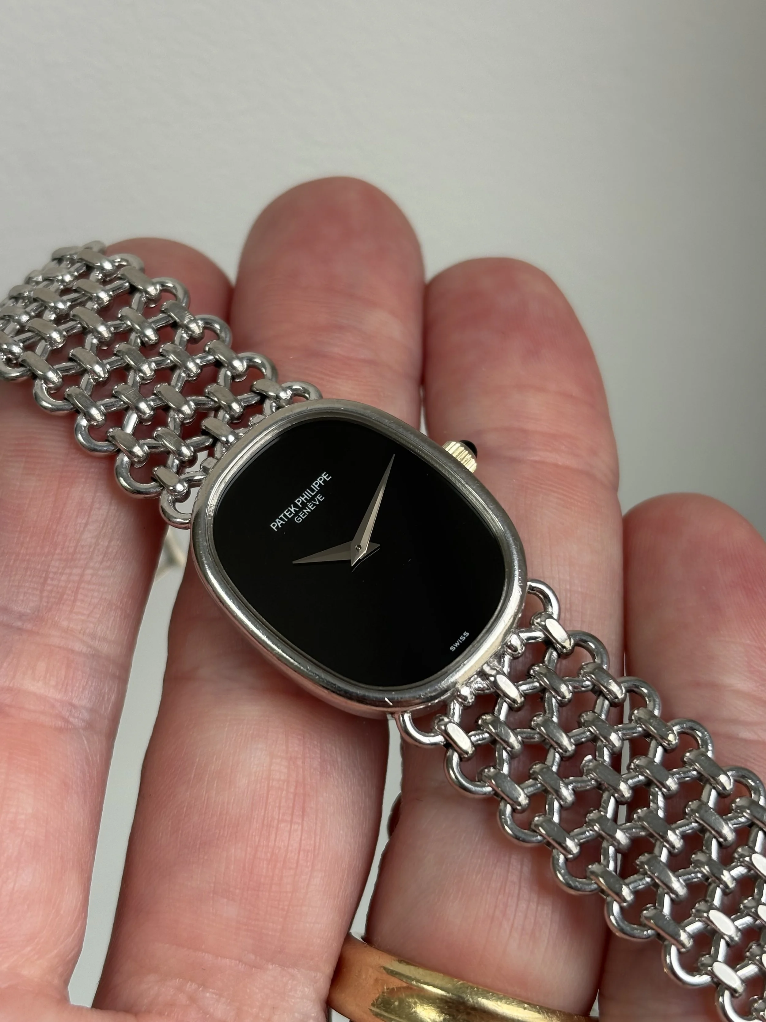 Patek Phillipe Mini Ellipse White Gold 'JPE' Chain Bracelet, Onyx Stone Dial ref. 4226/905 w/ Box, Papers, Wallet & Booklets
