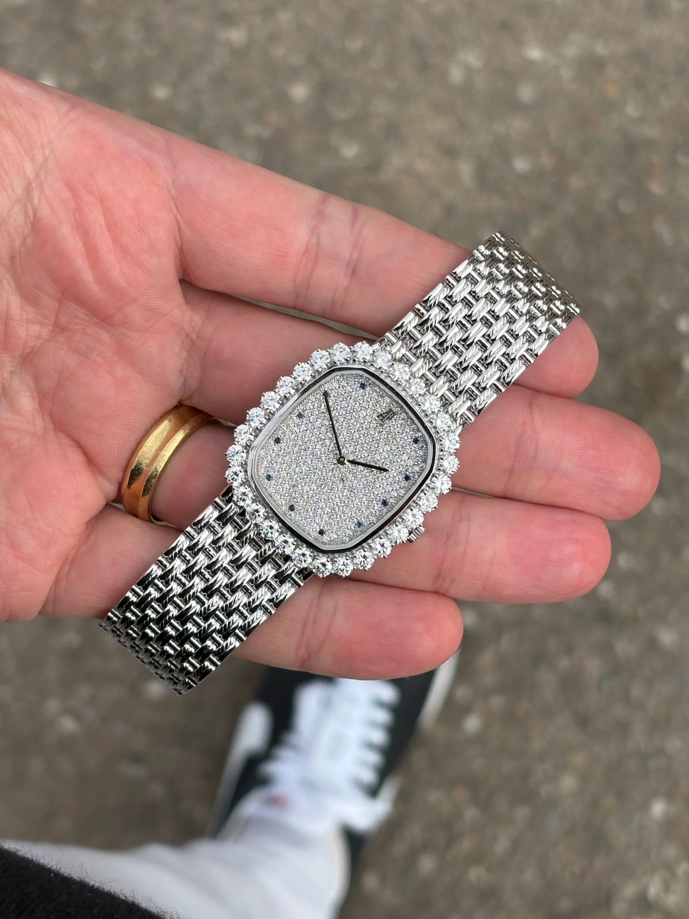 Audemars Piguet Ellipse White Gold Pave Diamond Dial, Sapphire Indexes & 4ct Diamond Bezel ref. 14721 BC