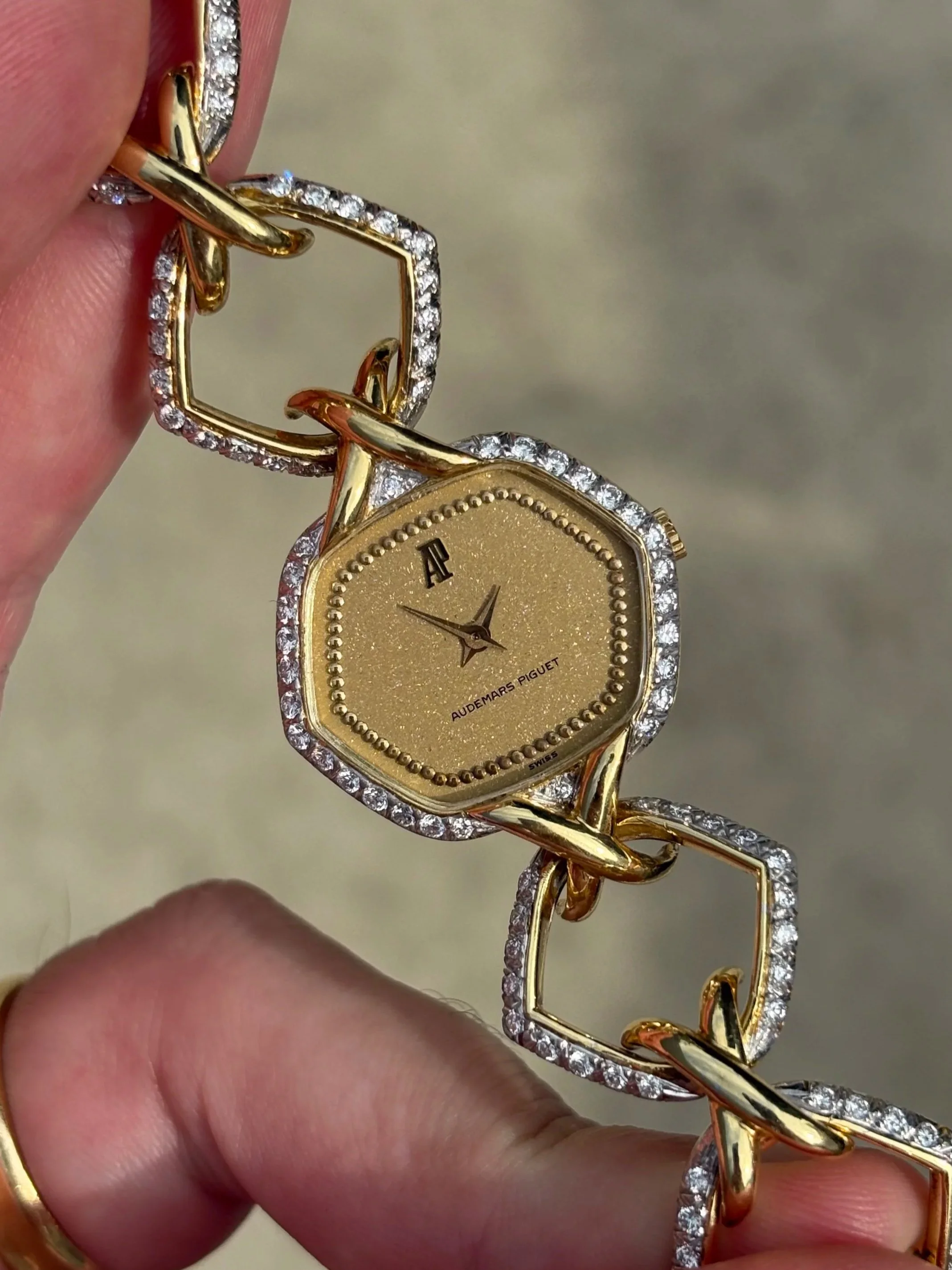 Audemars Piguet Chain Watch Yellow Gold Diamond Set Links & Snowflake Dial