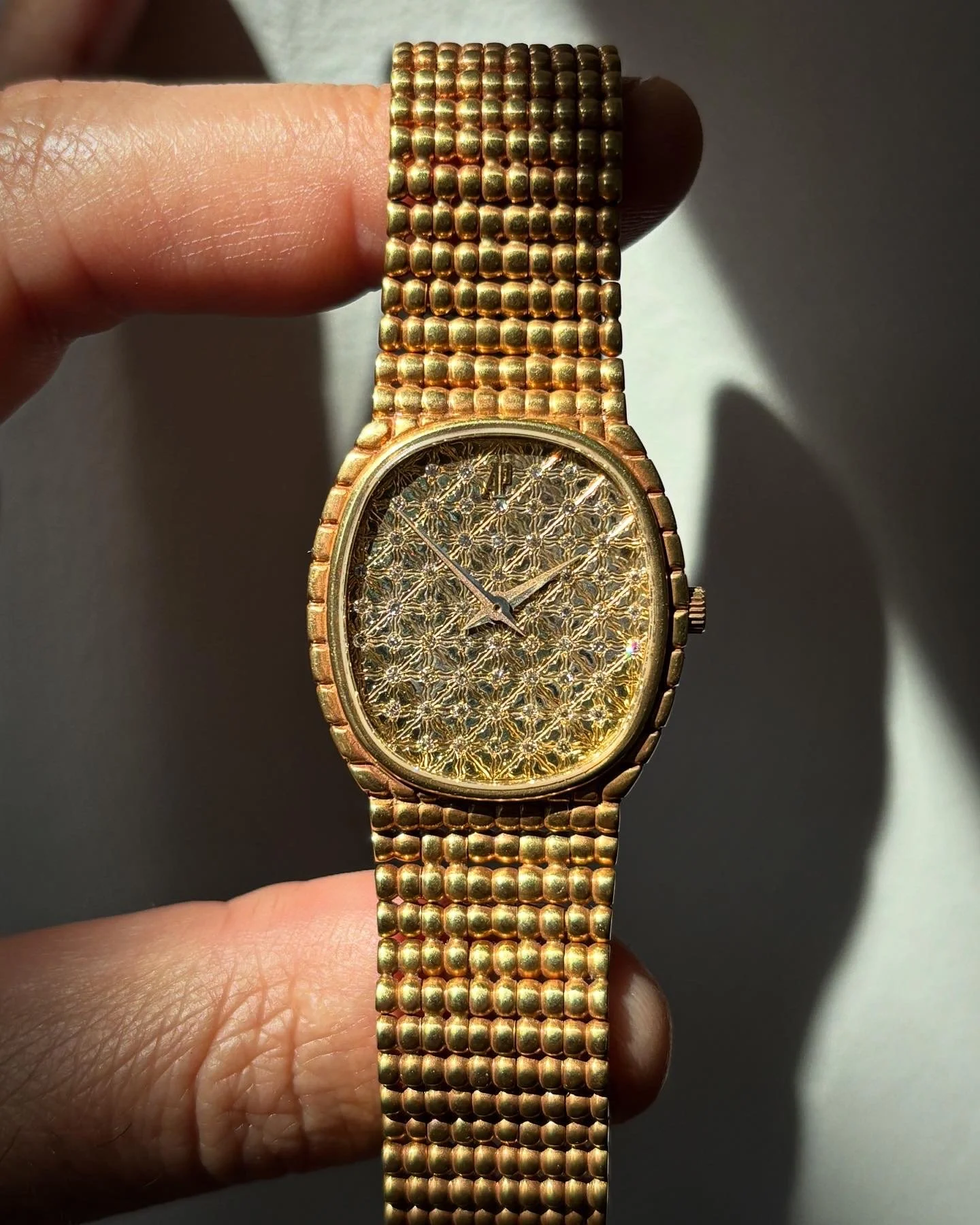 Audemars Piguet Yellow Gold Diamond Crosshatch Dial ref. 14448 w