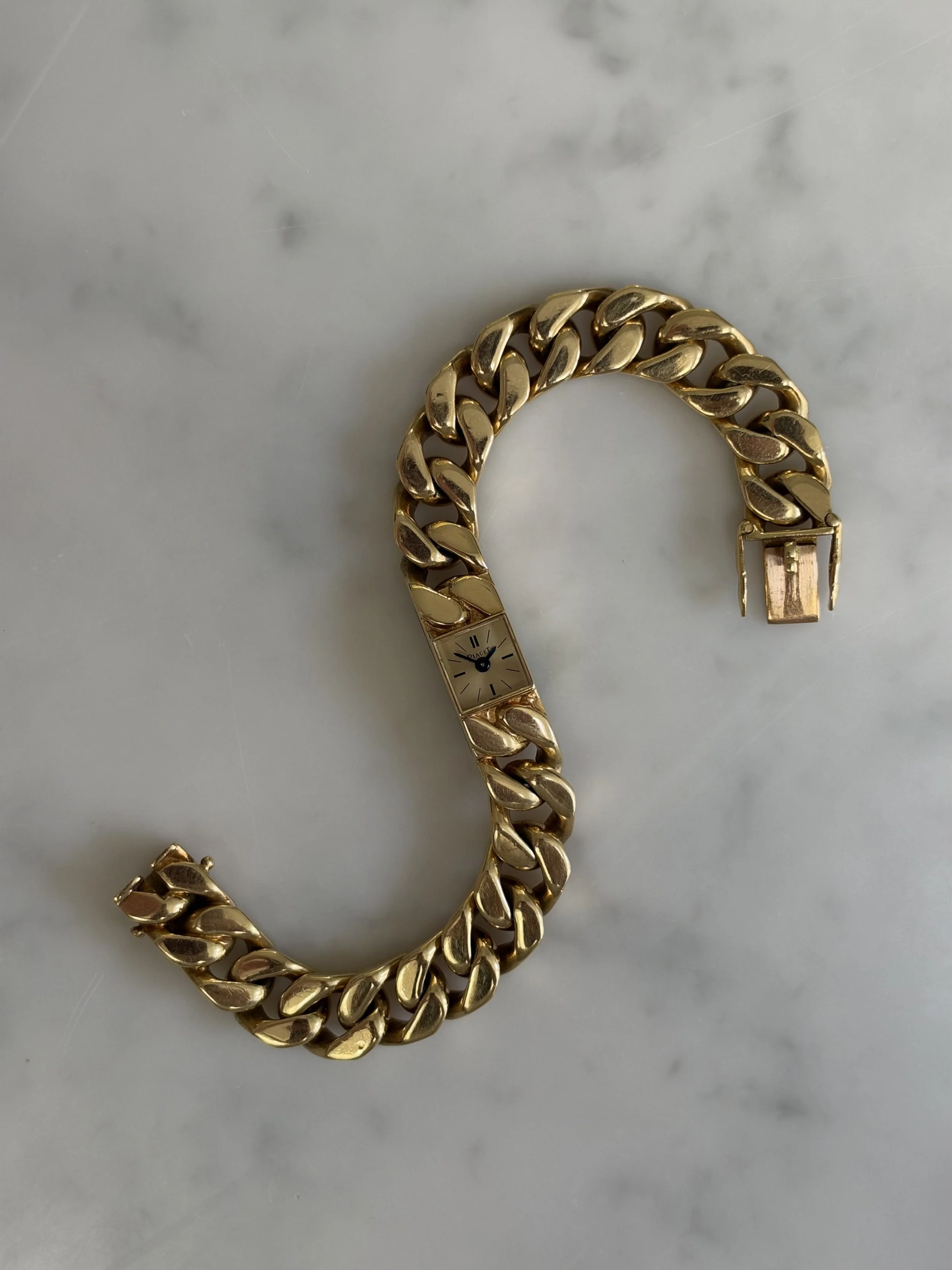 Piaget Mini Curb Chain Watch Yellow Gold ref. 1001 N10