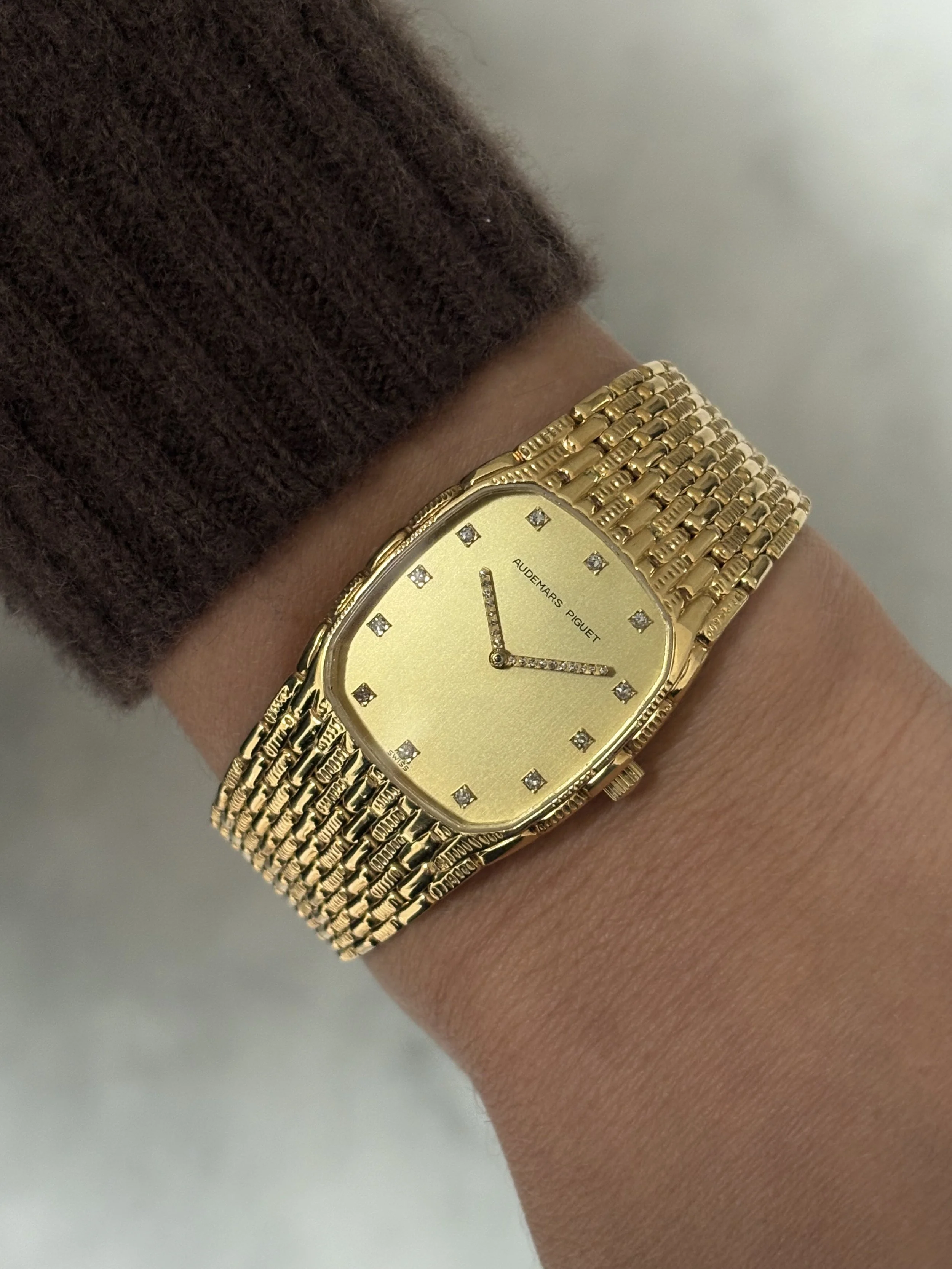 Audemars Piguet Cobra Yellow Gold Champagne Dial, Diamond Indexes & Hands ref. 14585 BA