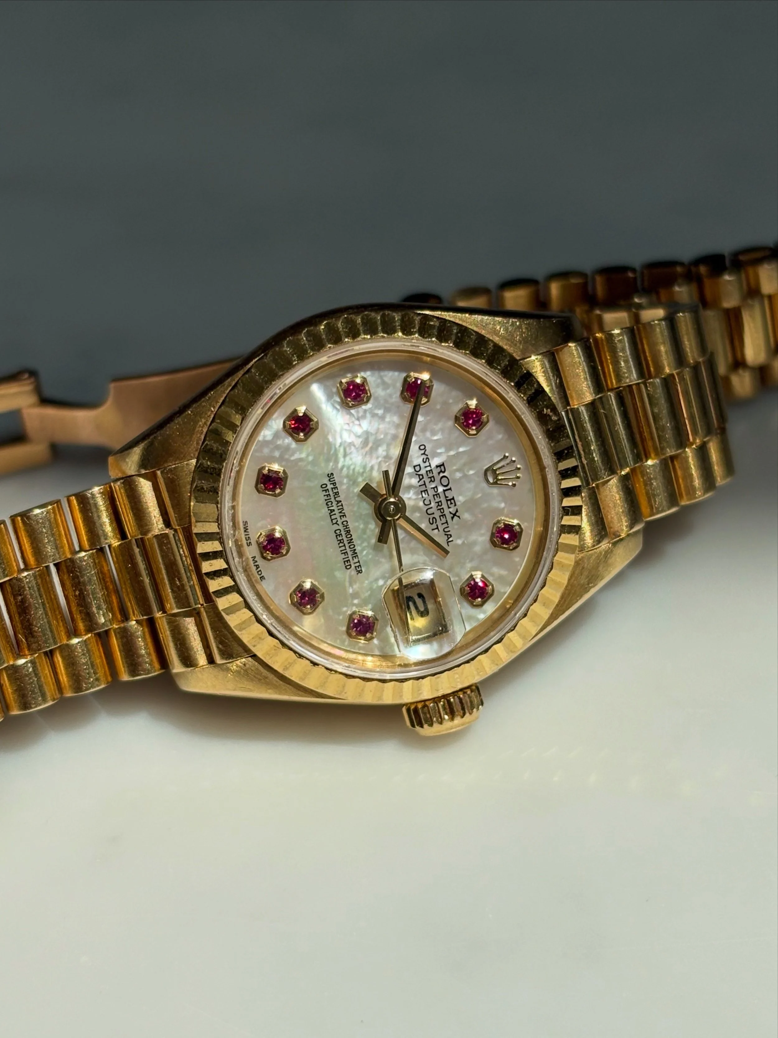 Rolex 26mm Datejust Yellow Gold Mother Of Pearl Stone Dial & Ruby Indexes ref. 69178