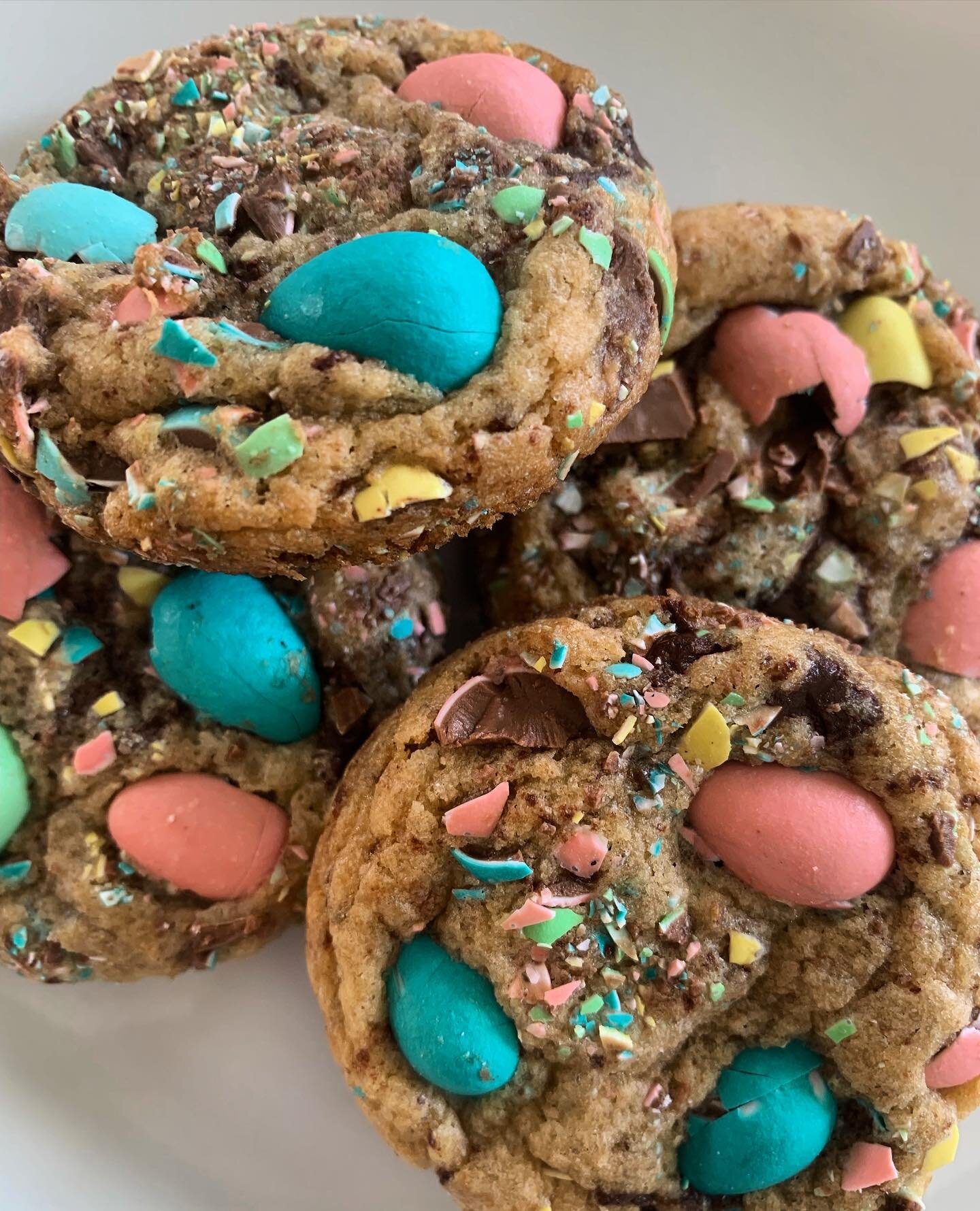 HAPPY EASTER! 🐣 
💛 We are so appreciative of your support this Easter season and hope that all of our amazing customers are enjoying their treats. 
⭐️ If you&rsquo;re still looking for a treat, come see us TODAY at 157 Main St Unionville.