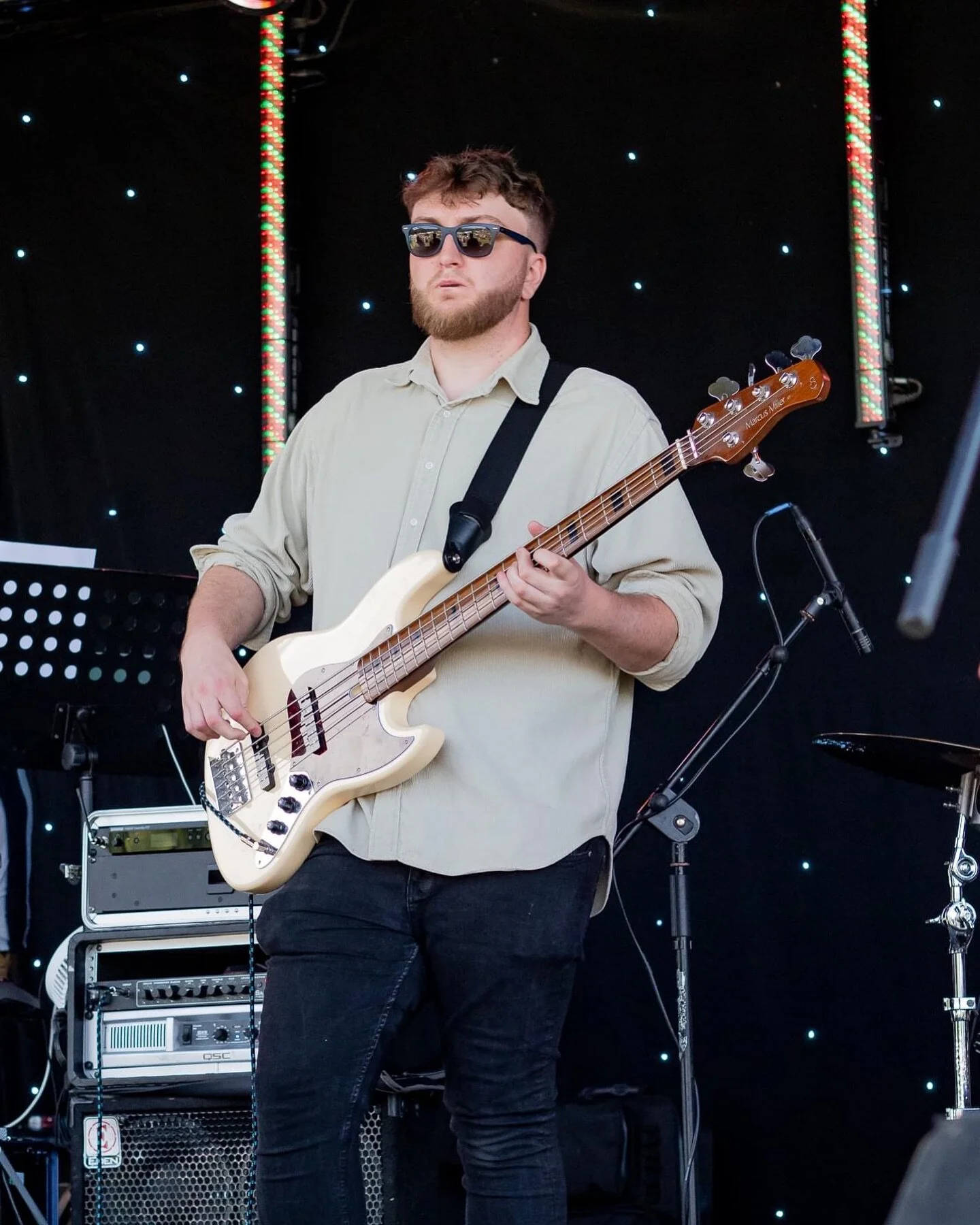 MK Experience are ready to rock your event with tunes so hot, even our sunglasses can&rsquo;t handle the heat! 😎 

DM us today to secure your dates🕺🏻🎸🪩 

Photo by Steve Young &copy;️

#MKExperience #LiveMusic #EventEntertainment #gloucestermusic