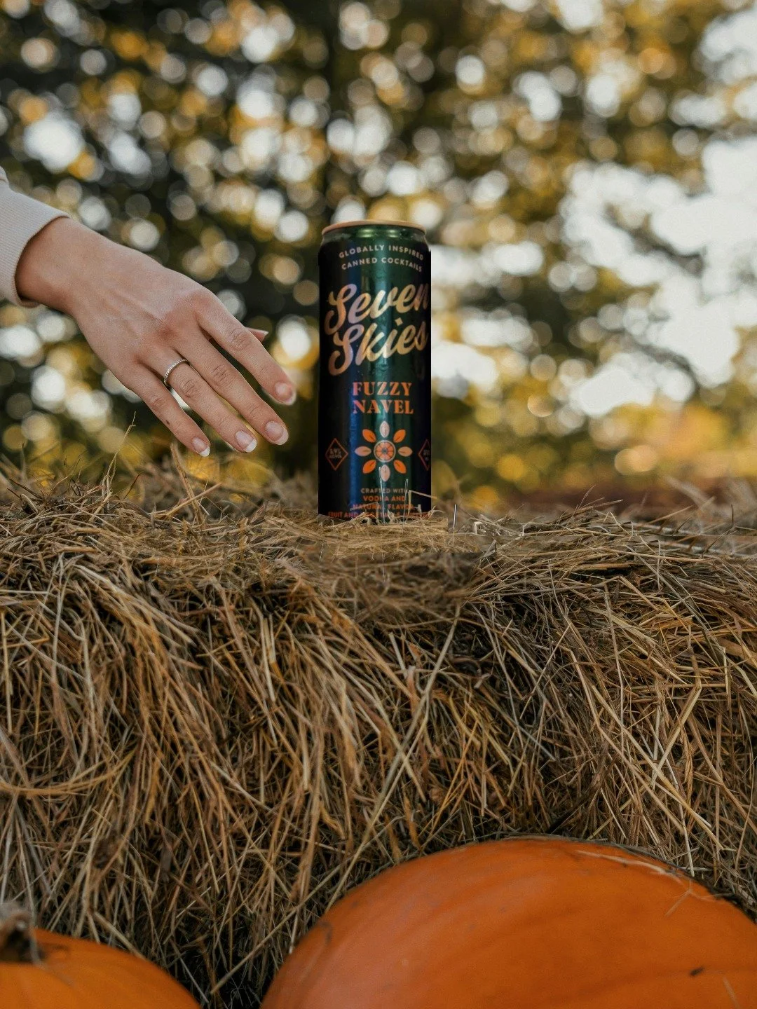 Fall flavors, no fuss. ππ Crack open a Seven Skies Fuzzy Navel and sip your way through sweater weather — all flavor, no fizz. #SevenSkies #SipTheSeason