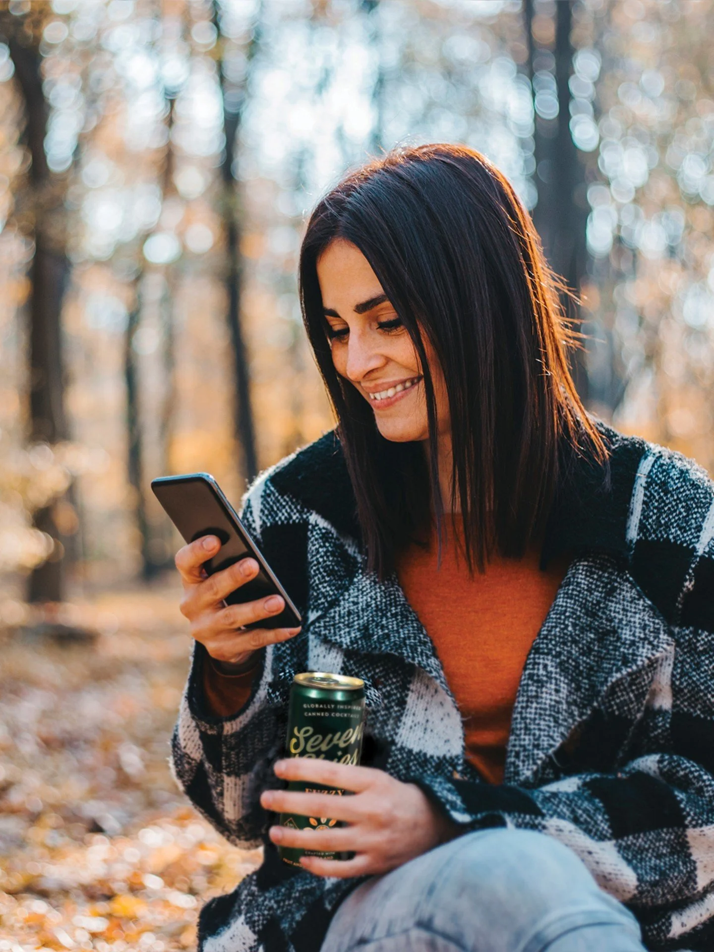 Golden hour, fall leaves, and your favorite Seven Skies in hand. 🍂✨
The season may cool down, but your sip stays smooth. #DrinkTheSky #sevenskies