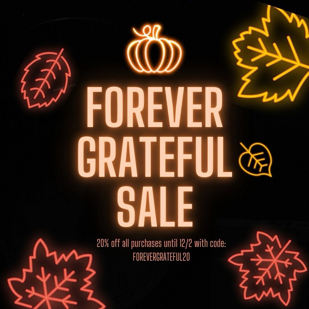 Because I&rsquo;m feeling lots of warm and fuzzy feelings this Thanksgiving and wanted to send out a virtual hug! 🤗✨🦃

Now through 12/2 get 20% off all purchases with code: FOREVERGRATEFUL20

#iloveus #cupcakesforever #gobblegobble ✨🧁🥳