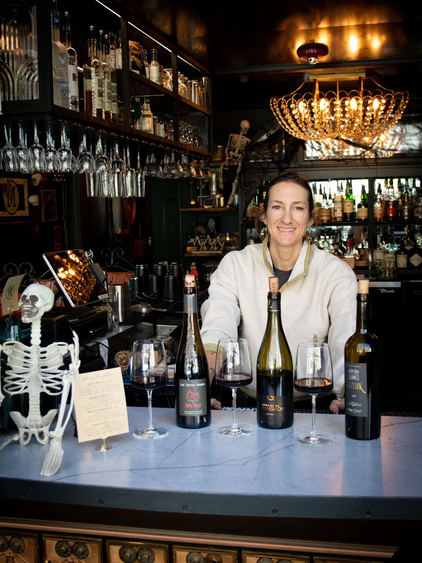 Bisous, Bisous-

There&rsquo;s never too much French red- whether for your favorite French girl lip shade or red wine. Try our Bisous, Bisous flight- a sultry kiss of some of France&rsquo;s most seductive reds, featuring Loire Valley Cabernet Franc, 