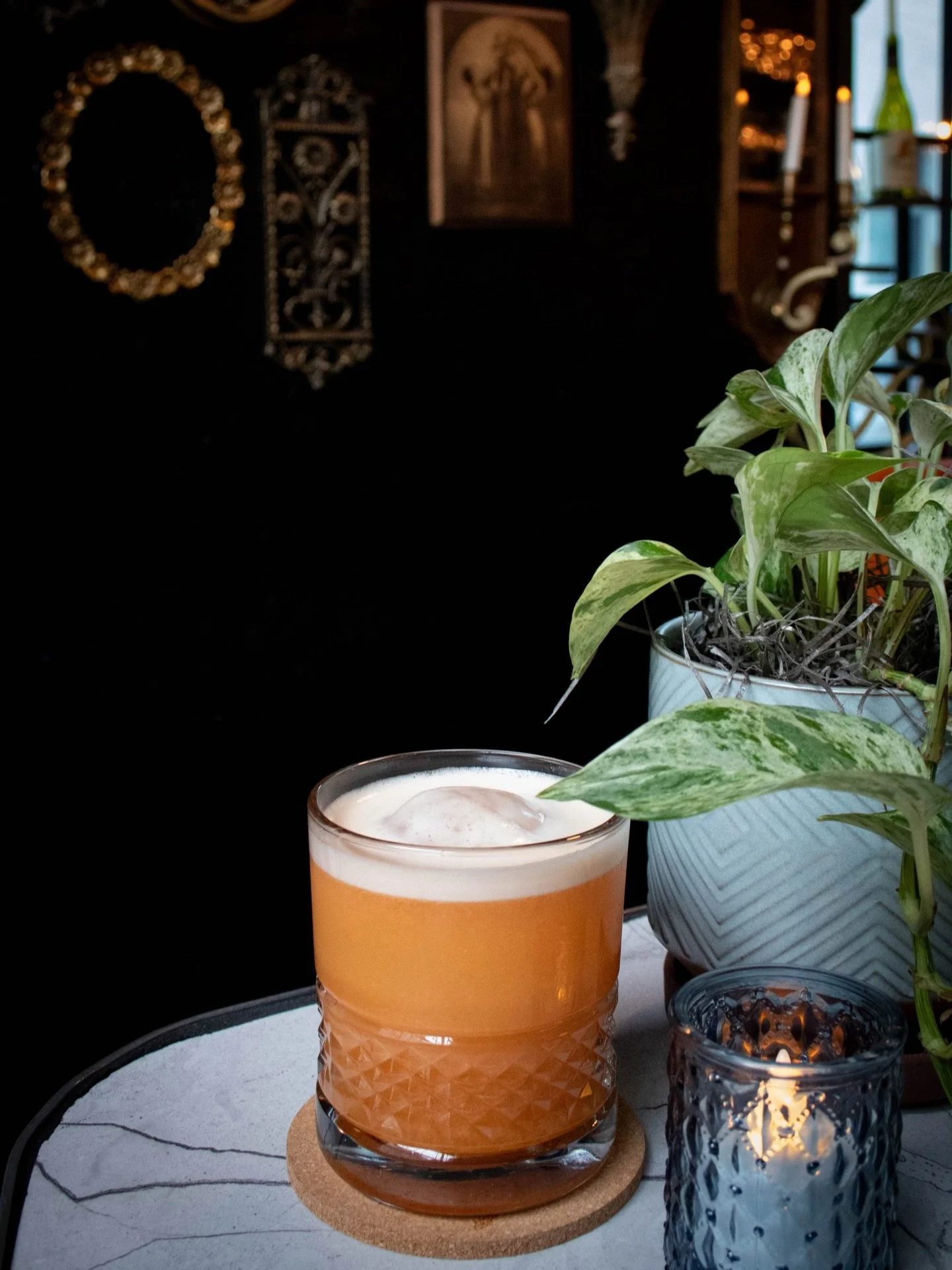 The spring cocktail menu has arrived! A fresh new line up ready for patio sippin&rsquo; &amp; enjoying that extra hour of sunlight. Come find your new fav! We&rsquo;re here today 4:00PM - 11:00PM! 

#cocktaillounge #slcdrinks #slcnightlife