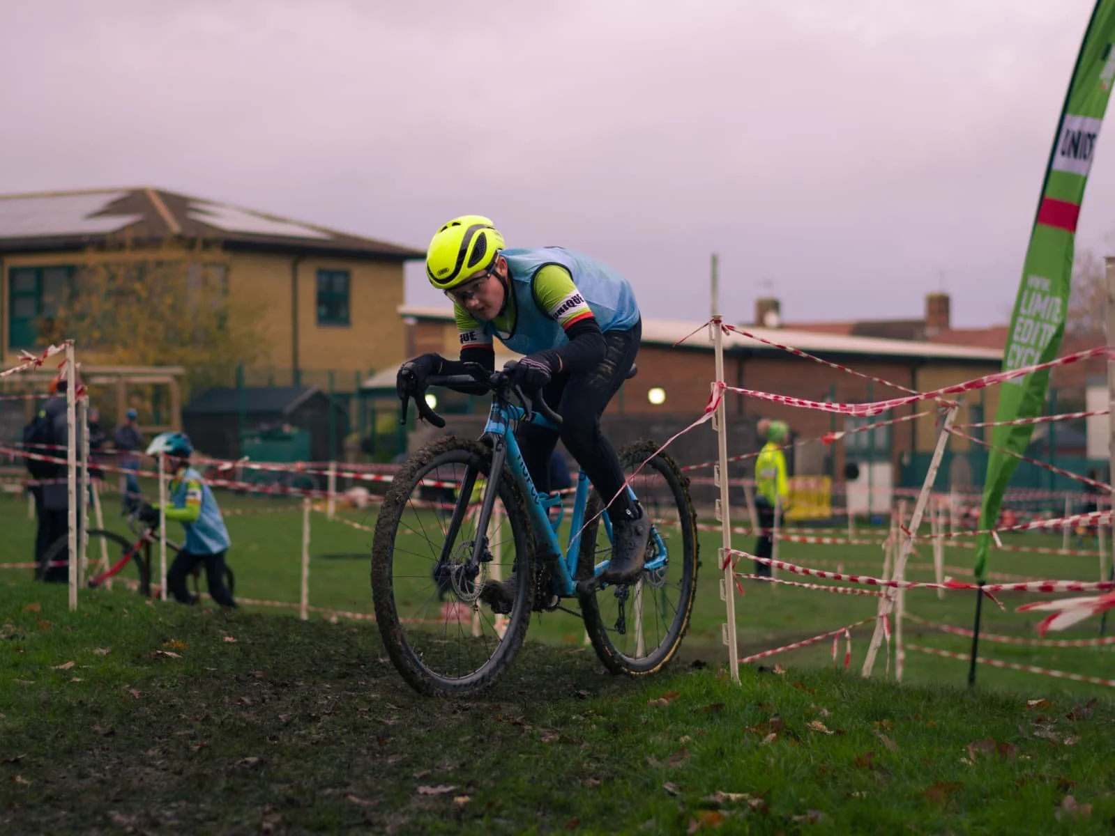 PHOTO-2025-12-09-08-07-59 11.jpg