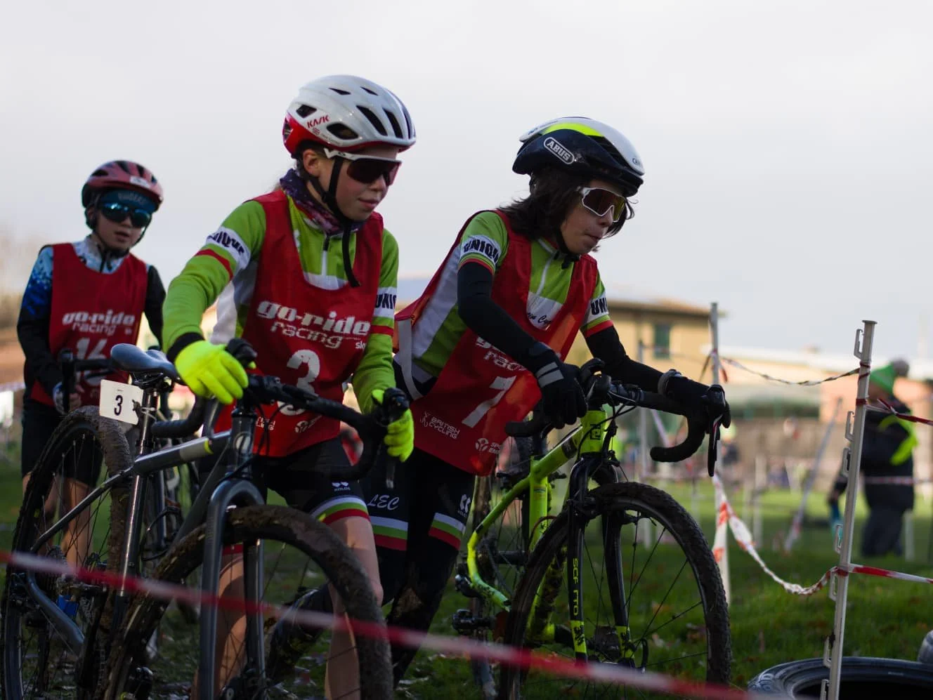 PHOTO-2025-12-09-08-08-04 11.jpg