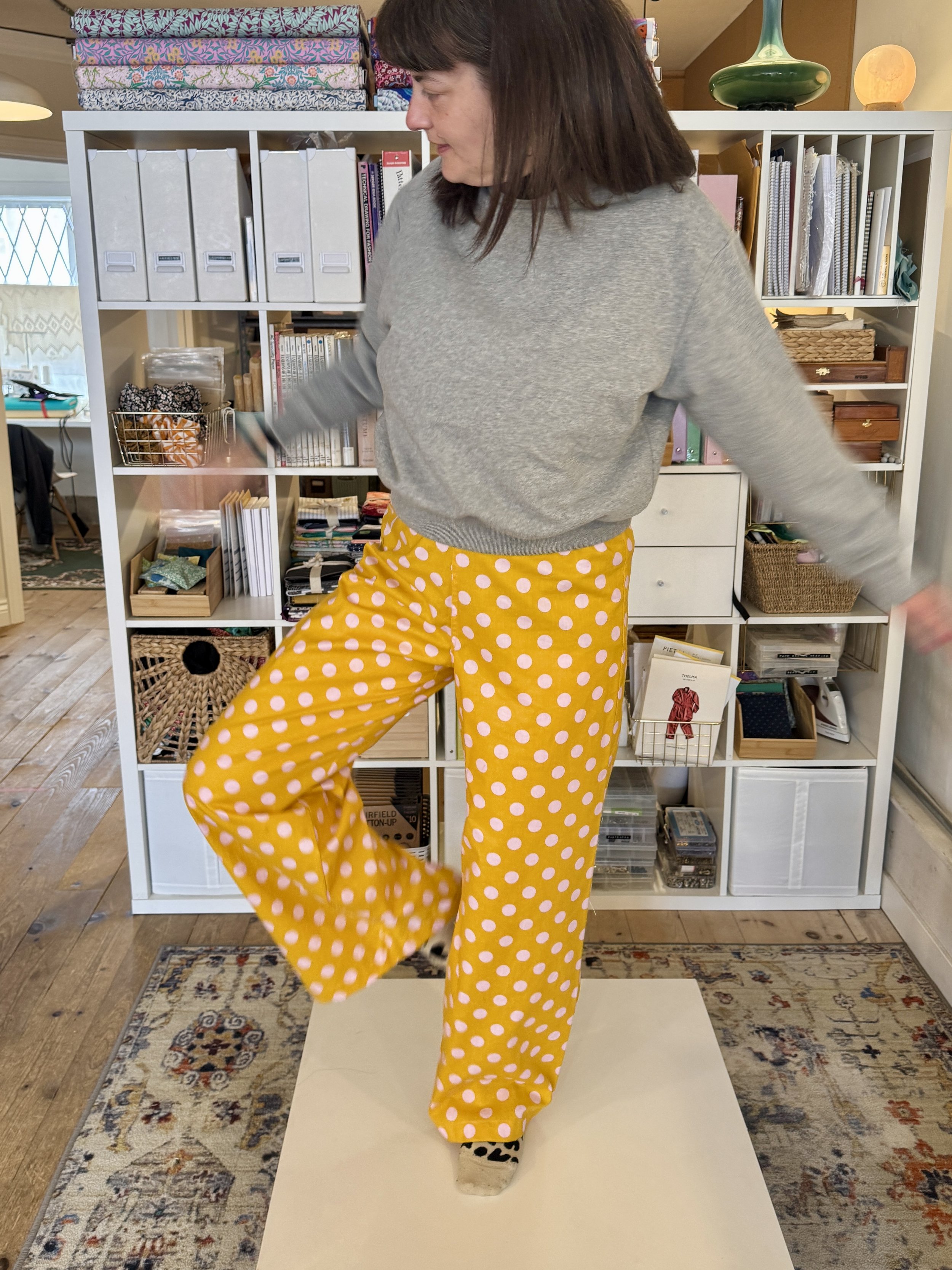 pants01.jpg