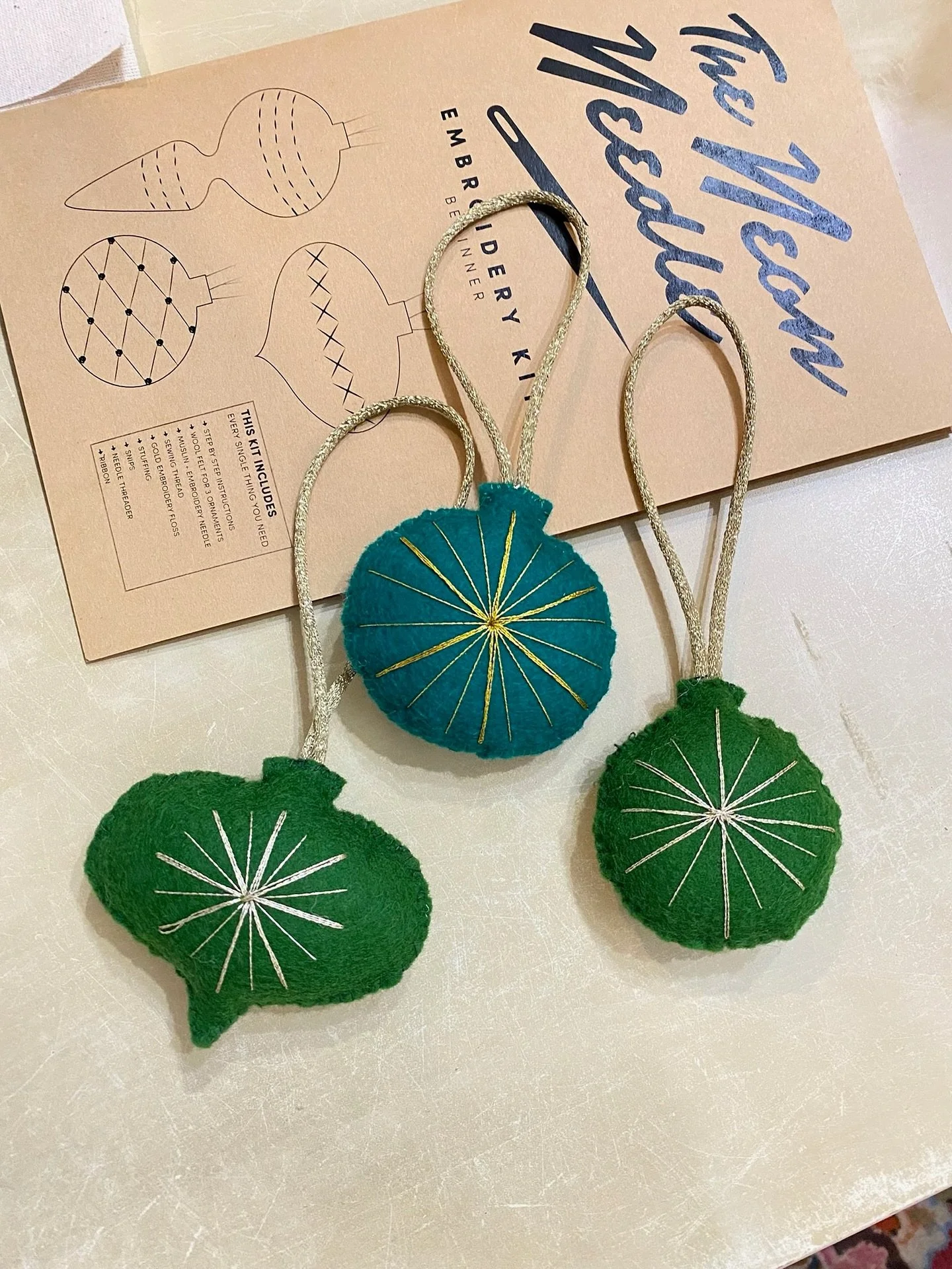 HOLIDAY ORNAMENT EMBROIDERY SIP &amp; SEW-CIAL
November 20, 6-8:30pm at @firstkisstattooandvintage 

Get cozy with us, escape the holiday hullabaloo into our maker&rsquo;s oasis and make a memory you can revisit year after year, after year.

Total be