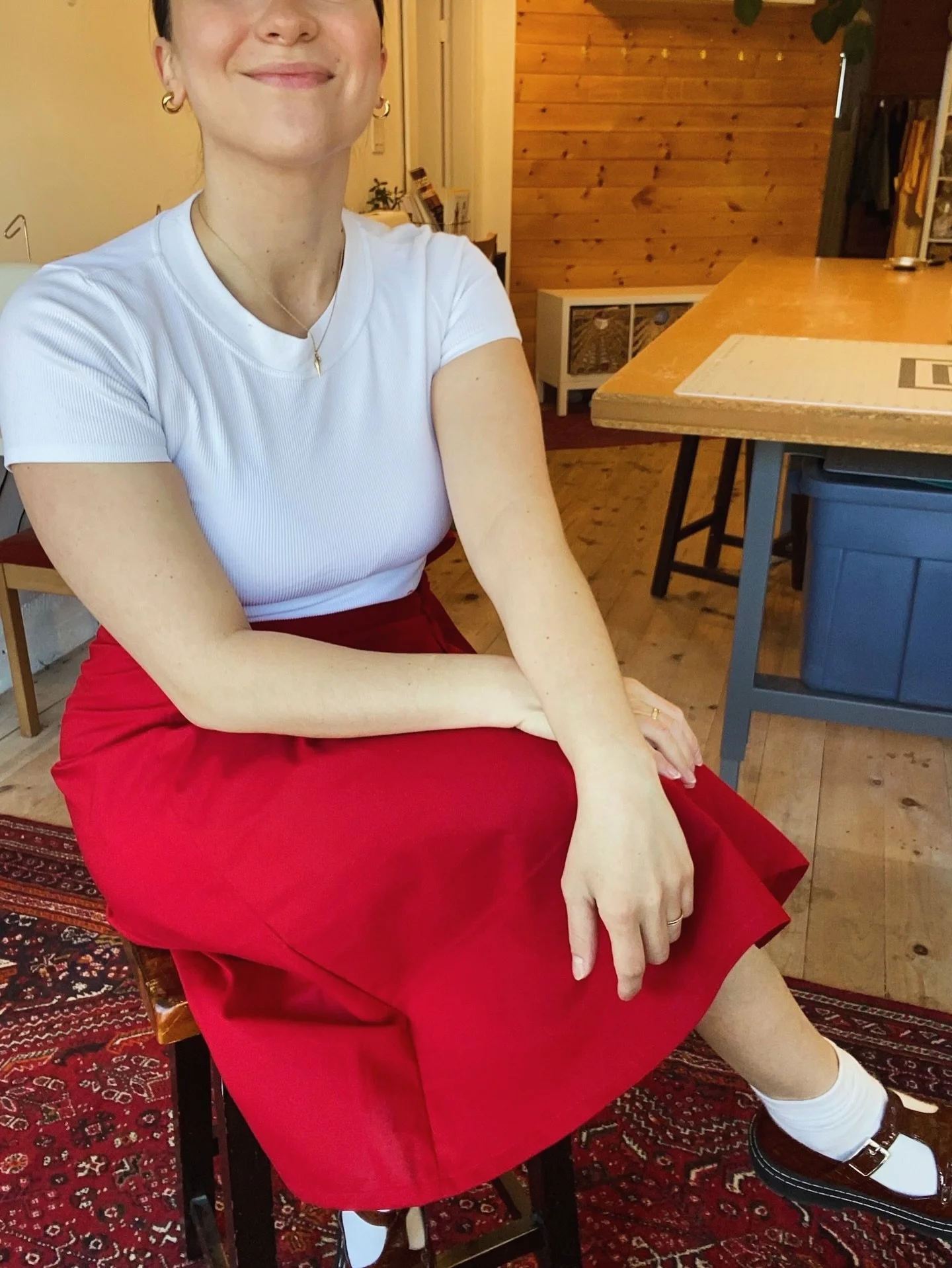 70s WRAP SKIRT - Starts May 4th

Get ready for summer!!
Inspired by an authentic vintage pattern from the &lsquo;70s. Choose your length. Choose your fabric. 
If you&rsquo;re ready for something a *little* more advanced, this wrap skirt is a great cl