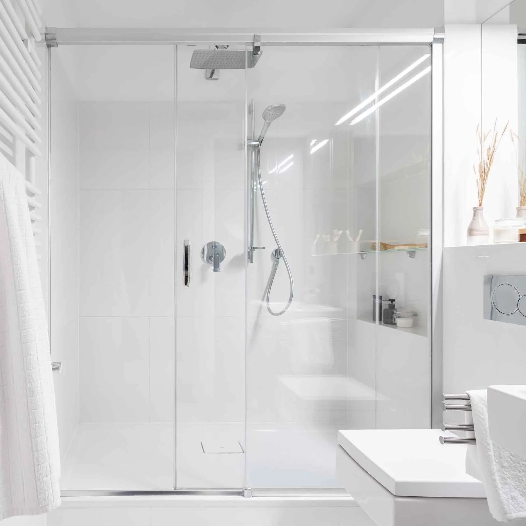 Low Maintenance Shower Walls Easy To Clean Materials