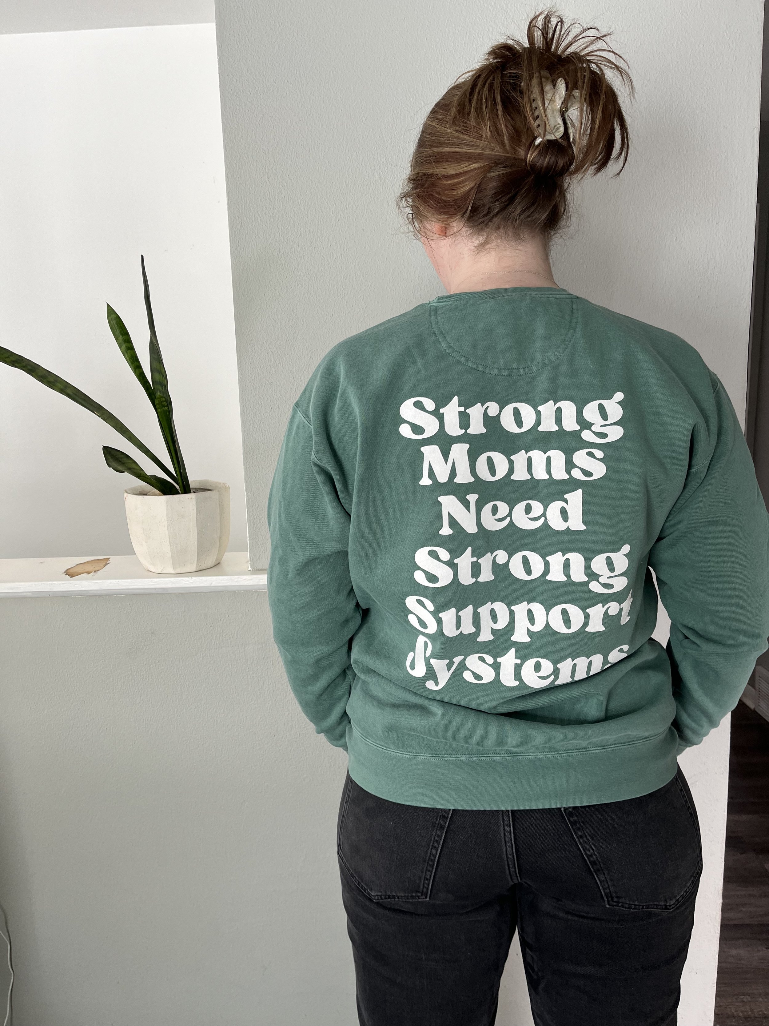 A Back-Strong Moms.jpeg