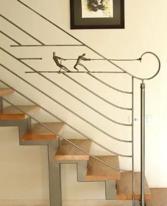 If rails could talk 👀
#thetidalist #theinside #interiors #interiorswoon #stairwells