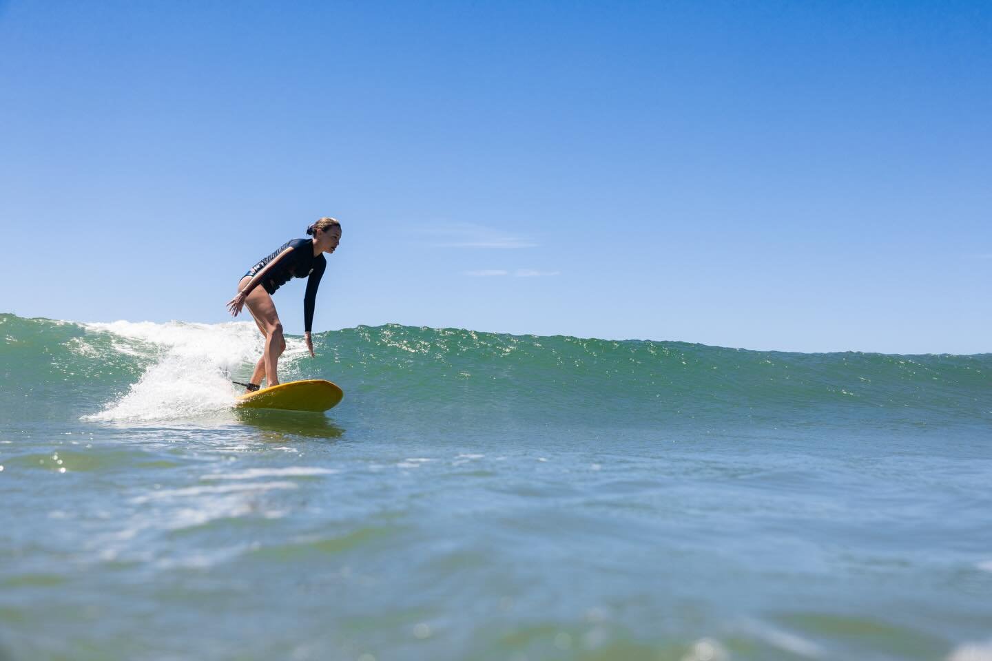 Baby waves. 〰️
📷: @nicolopez_ph