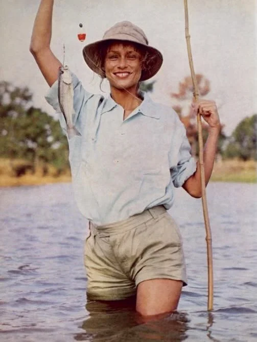 Fisherman chic 🎣
#thetidalist #fishermanchic #laurenhutton #vintagechic #seasidevibes