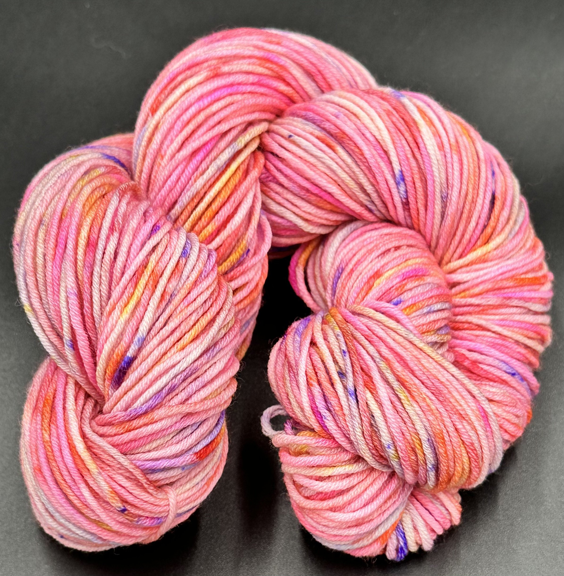 handdyedsockyarnpinks.jpeg