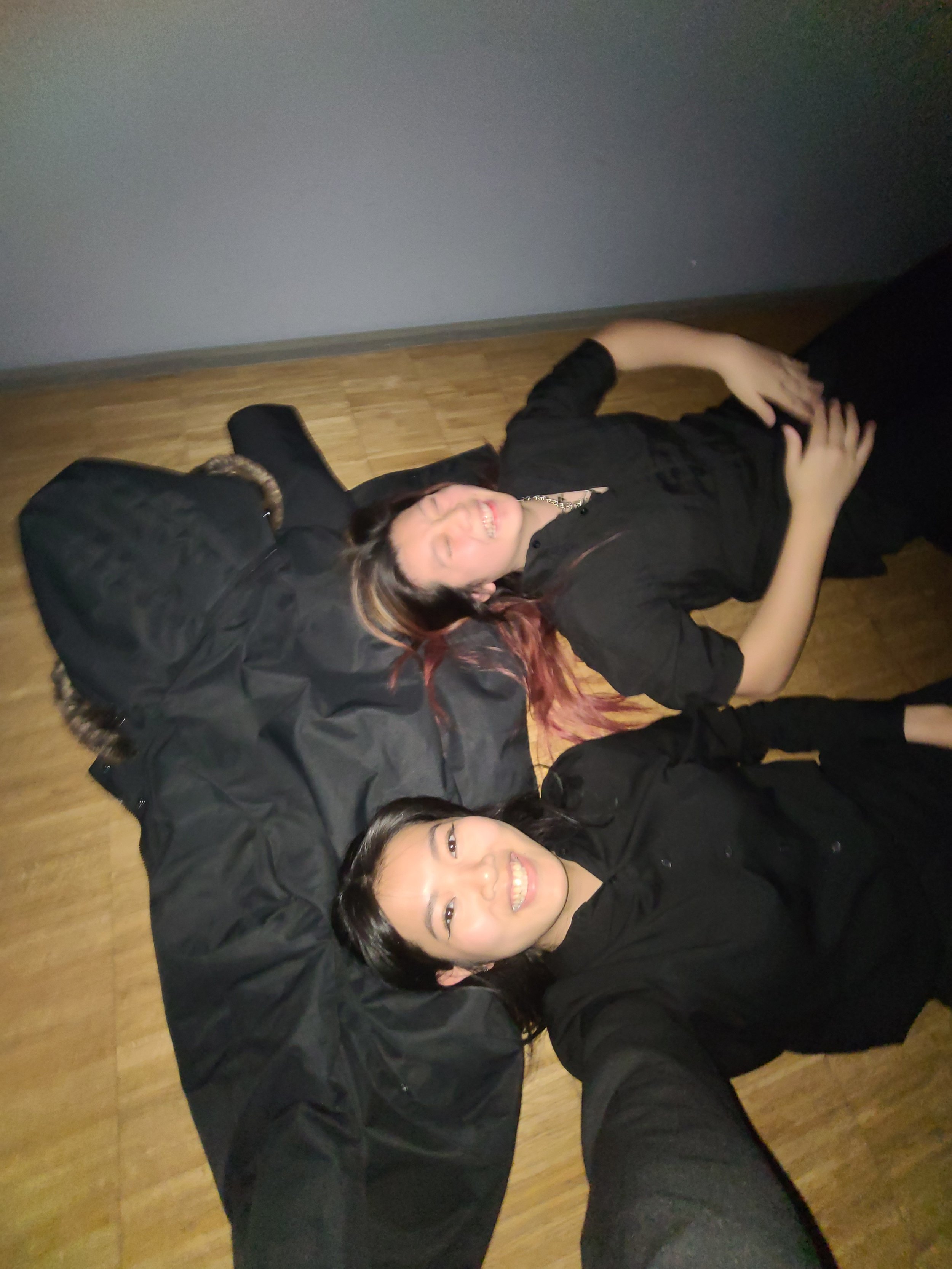A failed attempt at pre performance meditation. Featuring: Tiara.