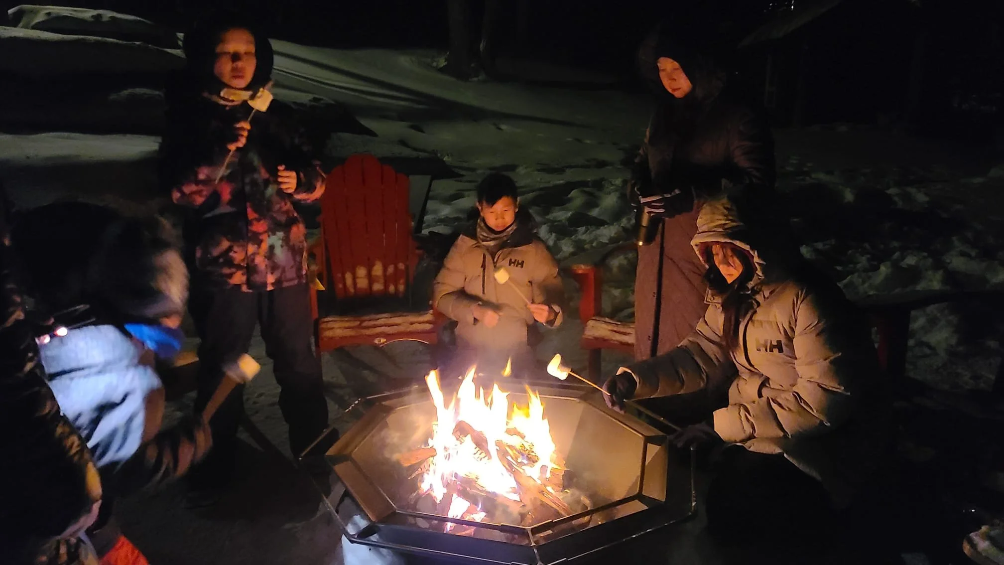 I successfully burnt 5 marshmallows!! 🔥