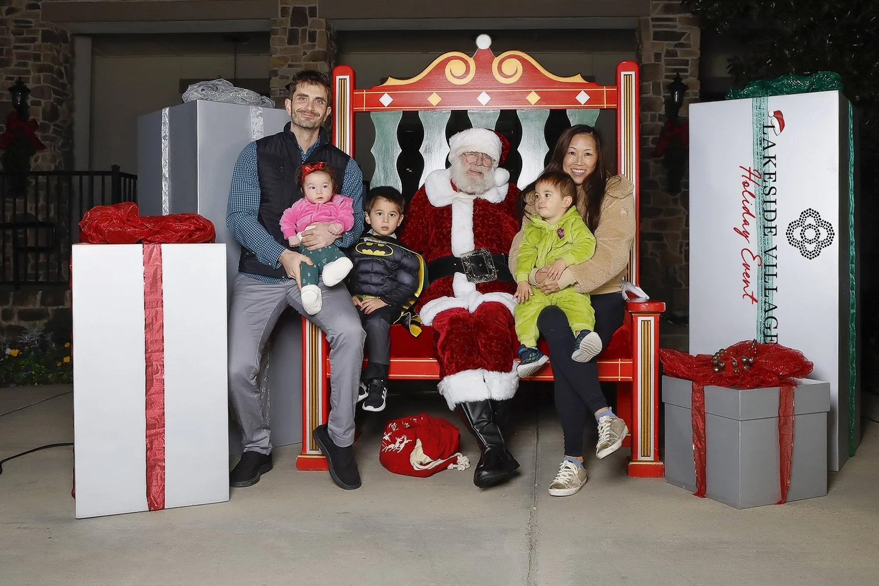 120325 Lakeside Holiday Event-0043.jpg