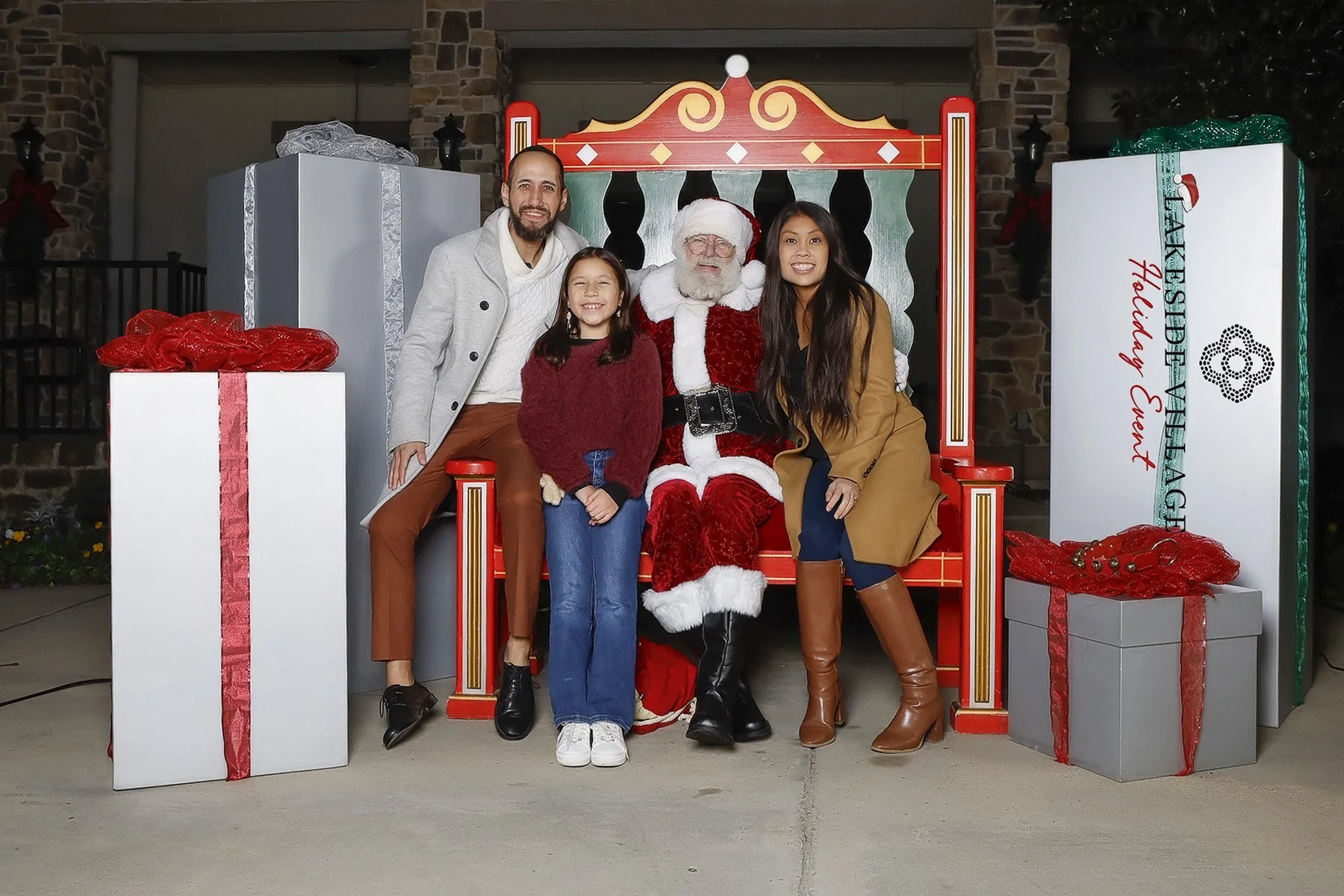 120325 Lakeside Holiday Event-0193.jpg