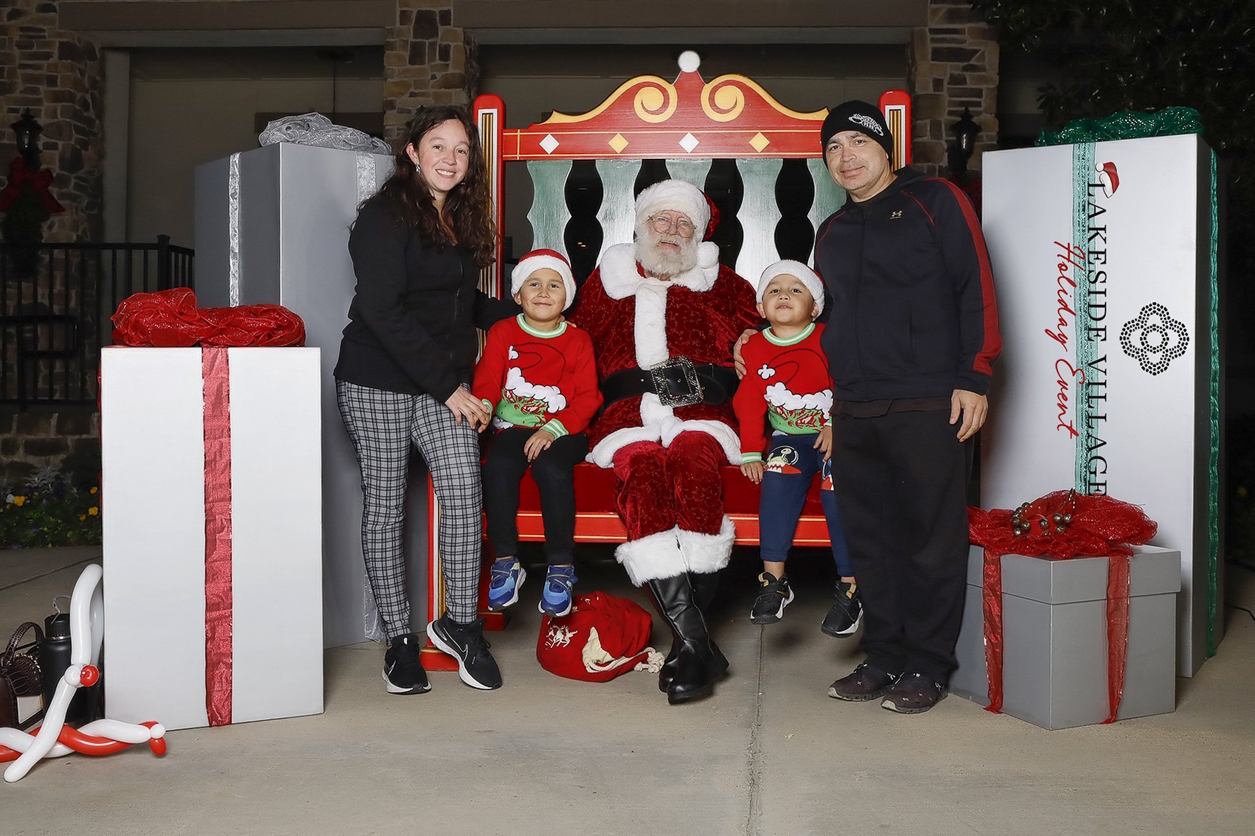 120325 Lakeside Holiday Event-0060.jpg