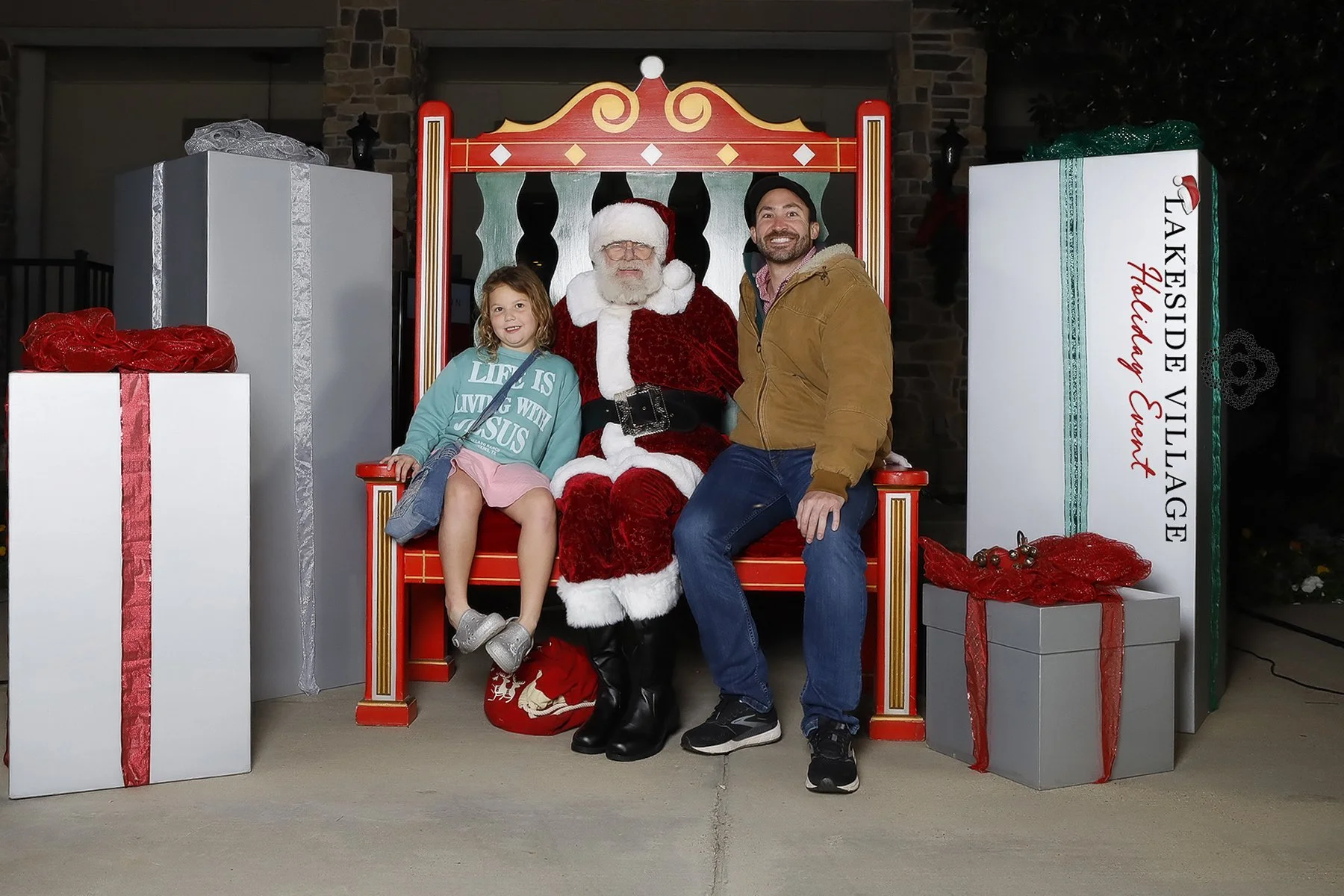 120325 Lakeside Holiday Event-0025.jpg