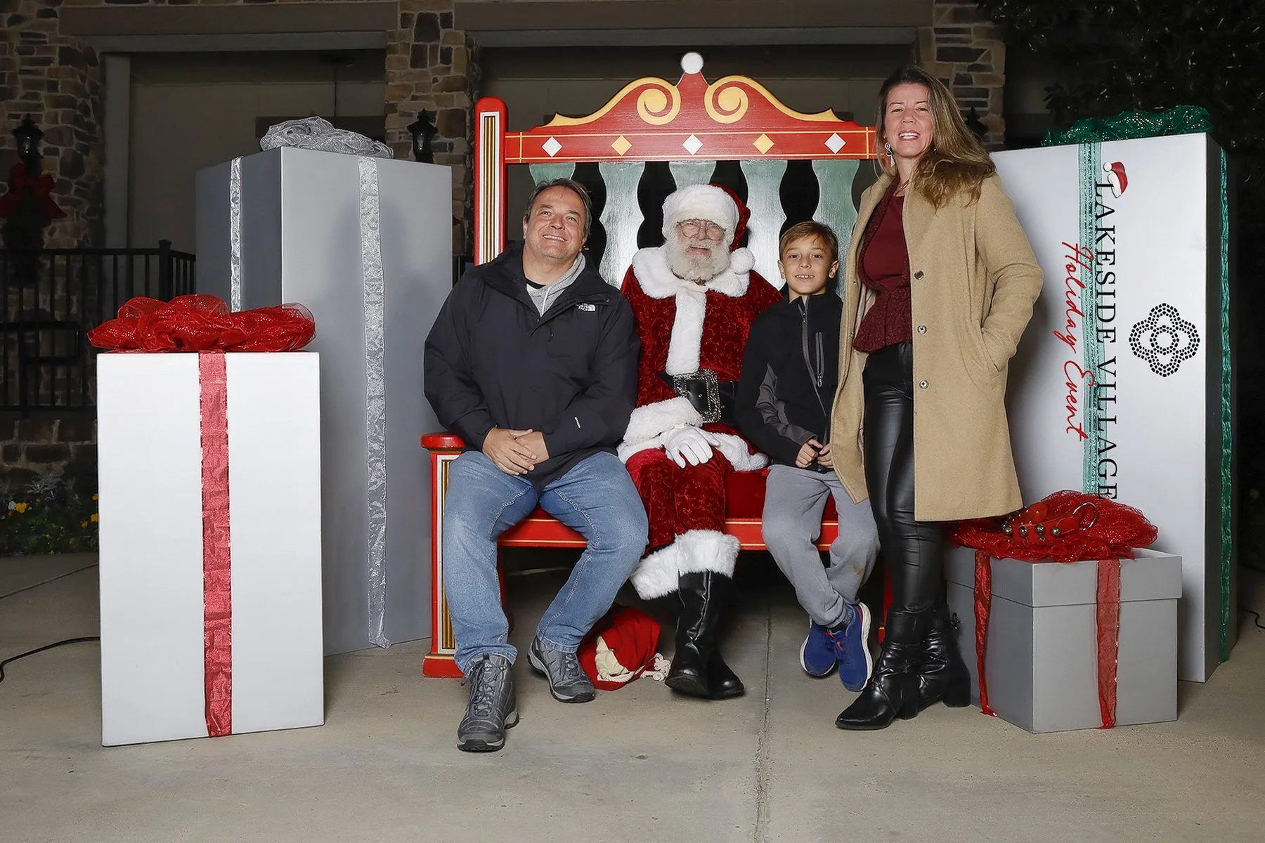 120325 Lakeside Holiday Event-0134.jpg