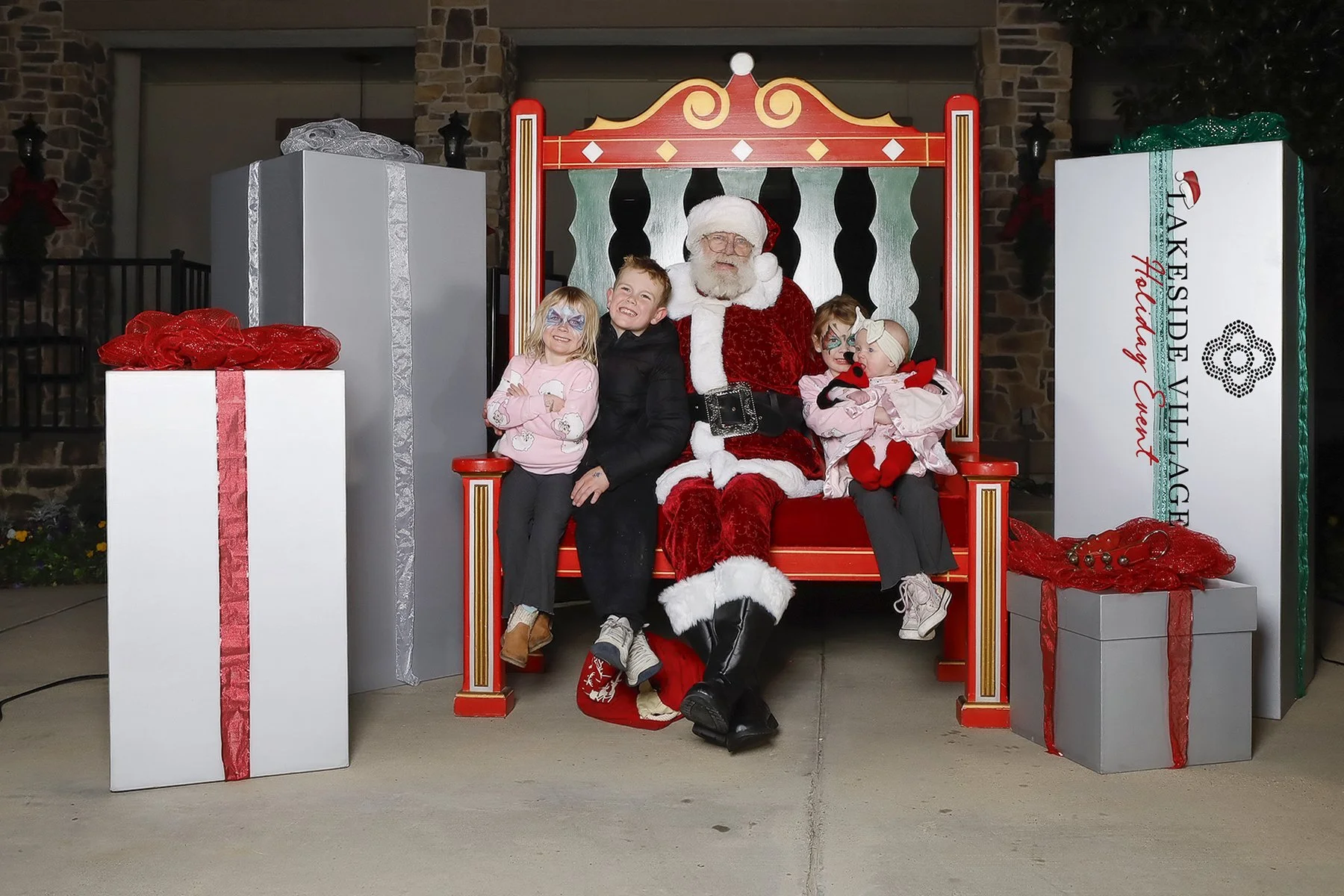 120325 Lakeside Holiday Event-0144.jpg