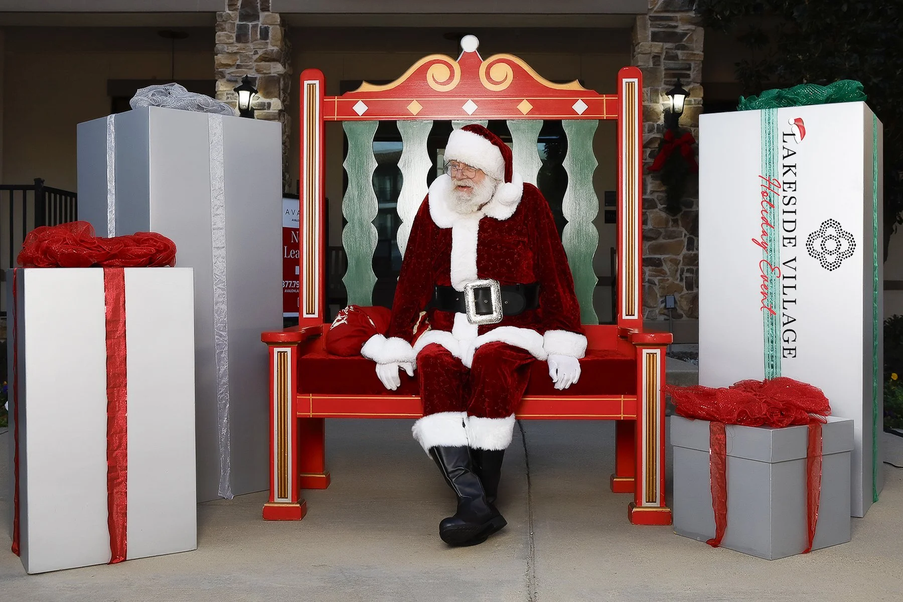 120325 Lakeside Holiday Event-0001.jpg