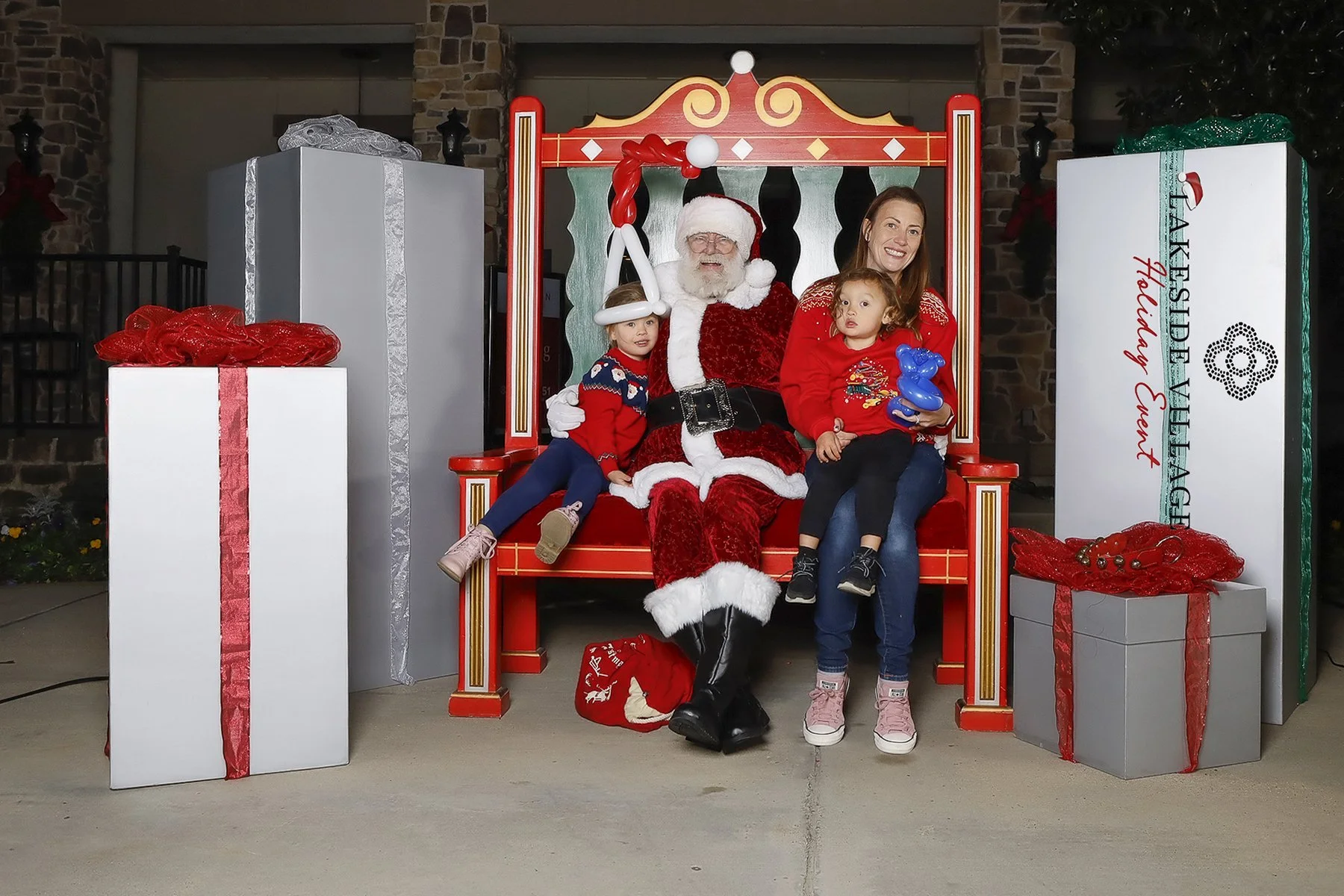 120325 Lakeside Holiday Event-0195.jpg