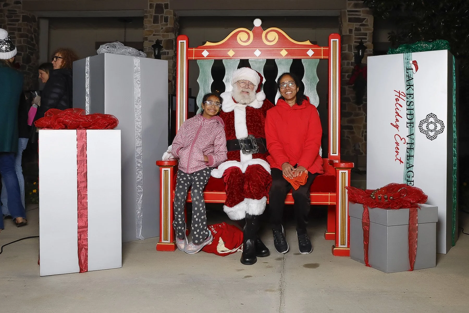 120325 Lakeside Holiday Event-0177.jpg