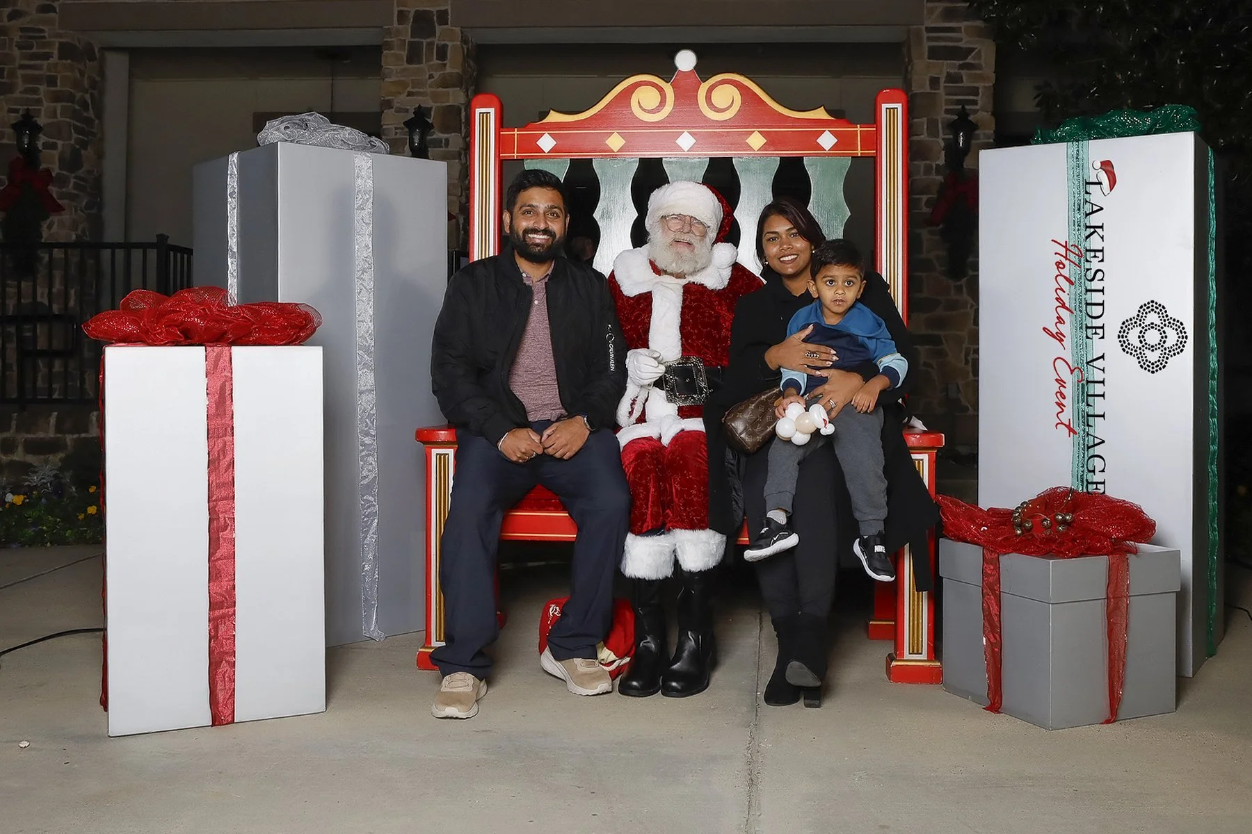 120325 Lakeside Holiday Event-0078.jpg