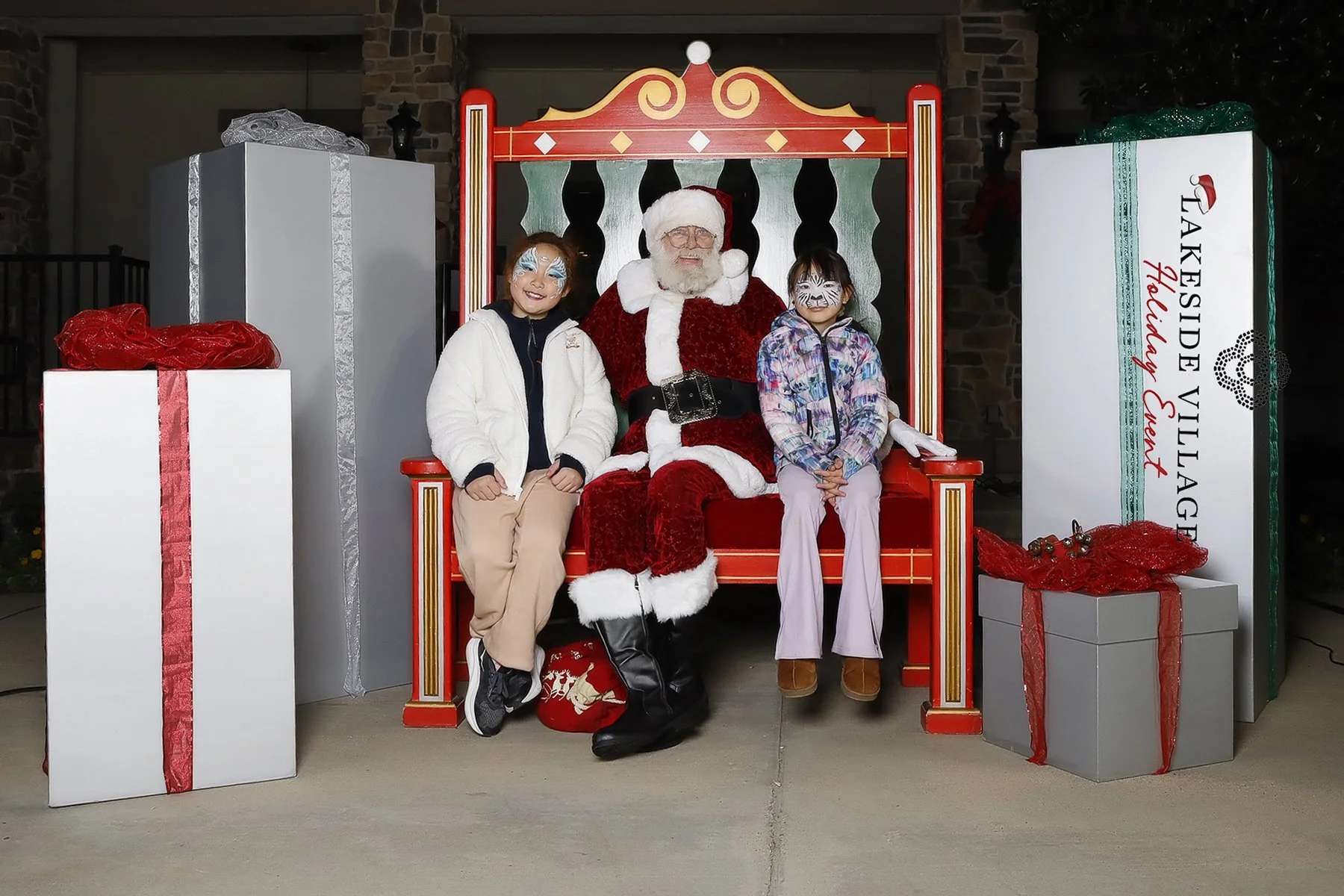 120325 Lakeside Holiday Event-0020.jpg