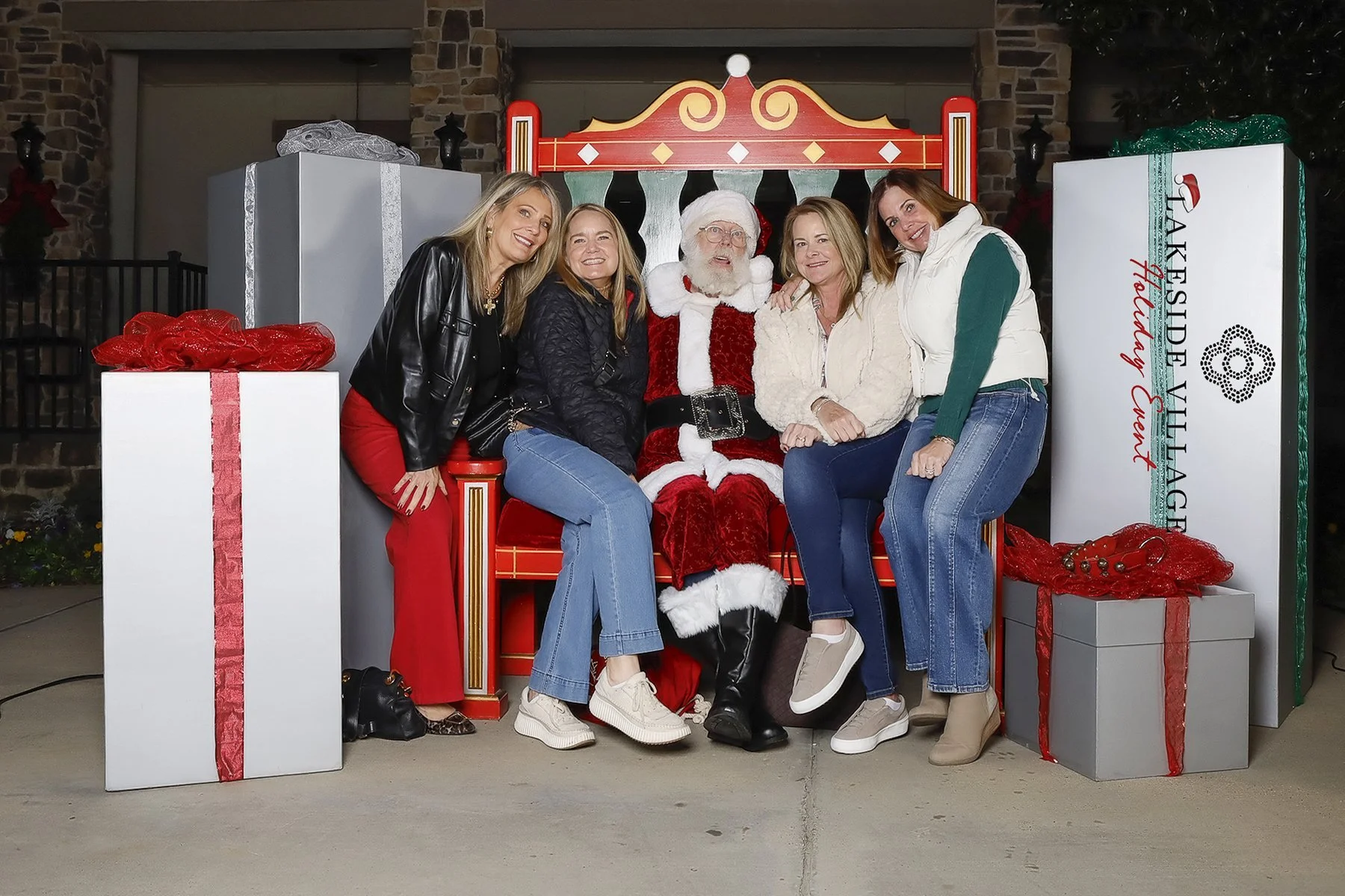 120325 Lakeside Holiday Event-0140.jpg