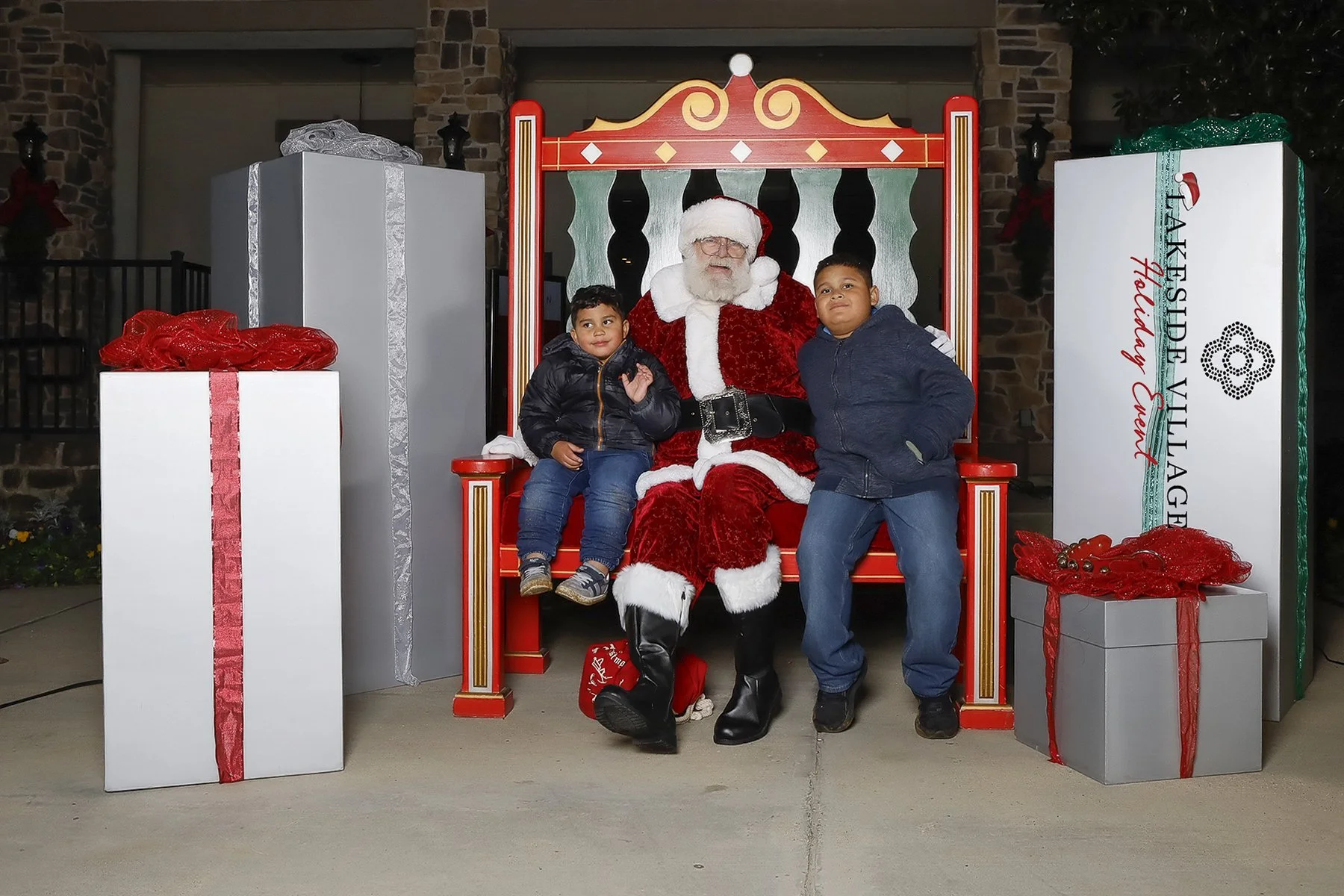 120325 Lakeside Holiday Event-0213.jpg