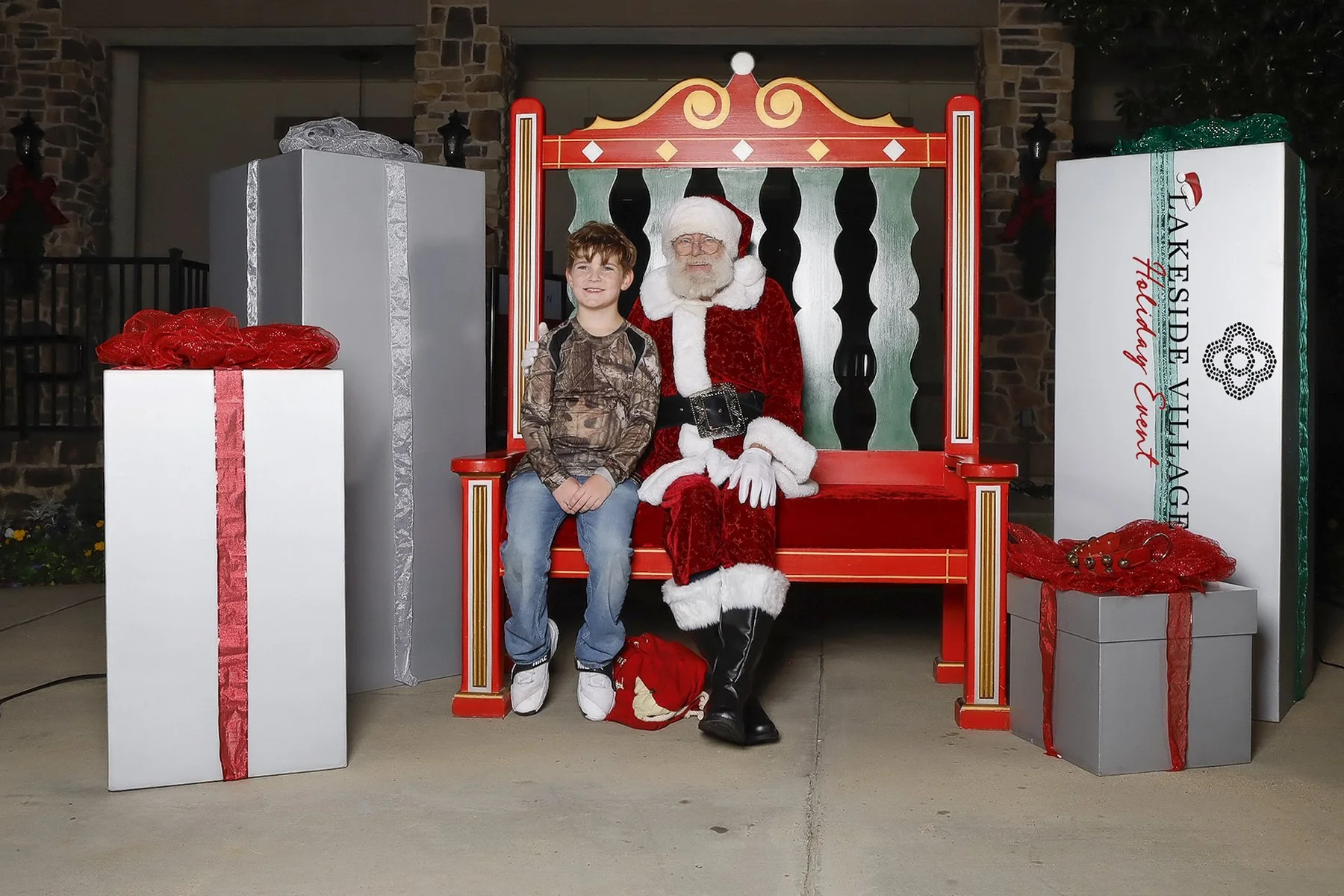 120325 Lakeside Holiday Event-0147.jpg