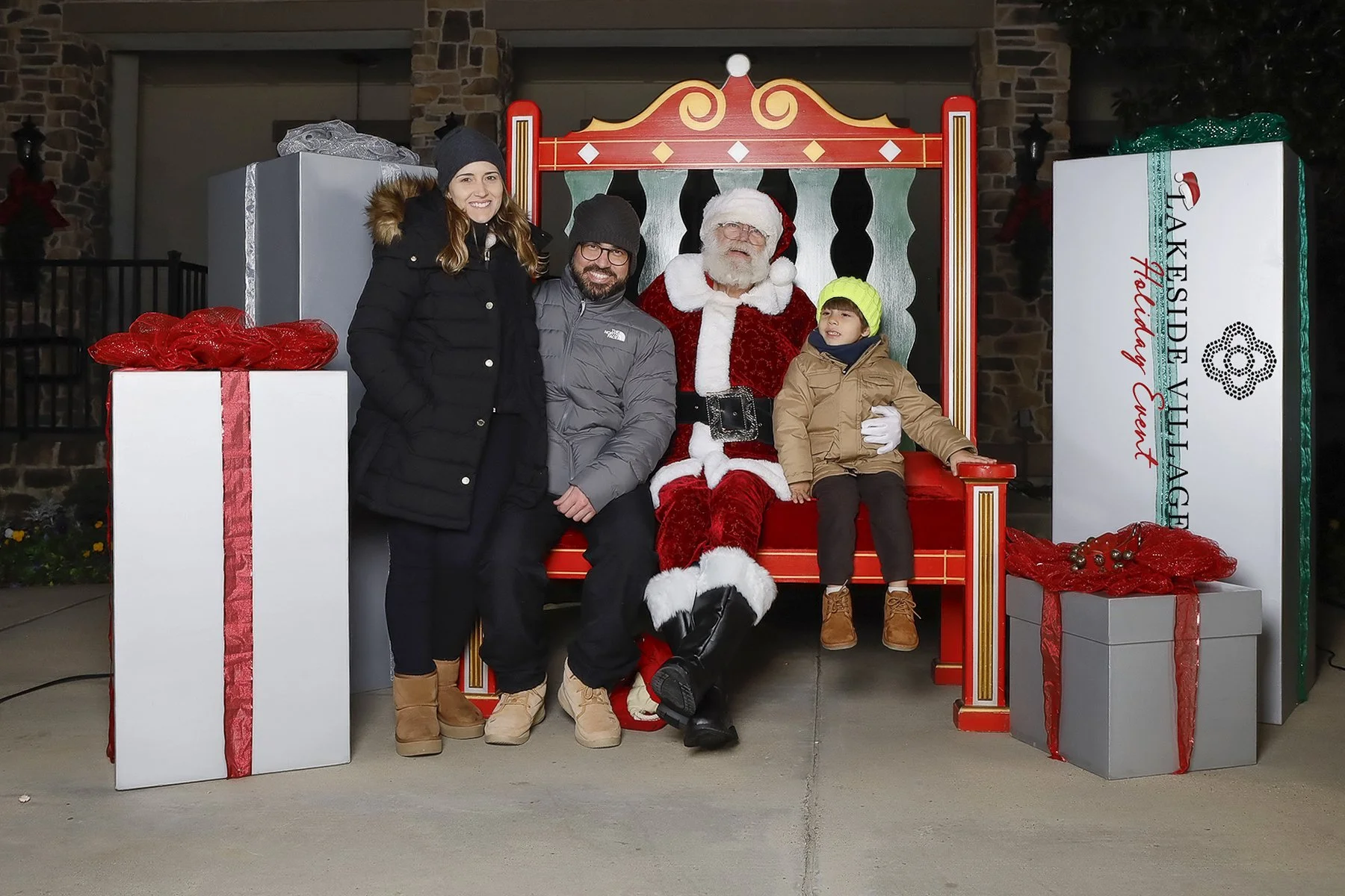 120325 Lakeside Holiday Event-0108.jpg