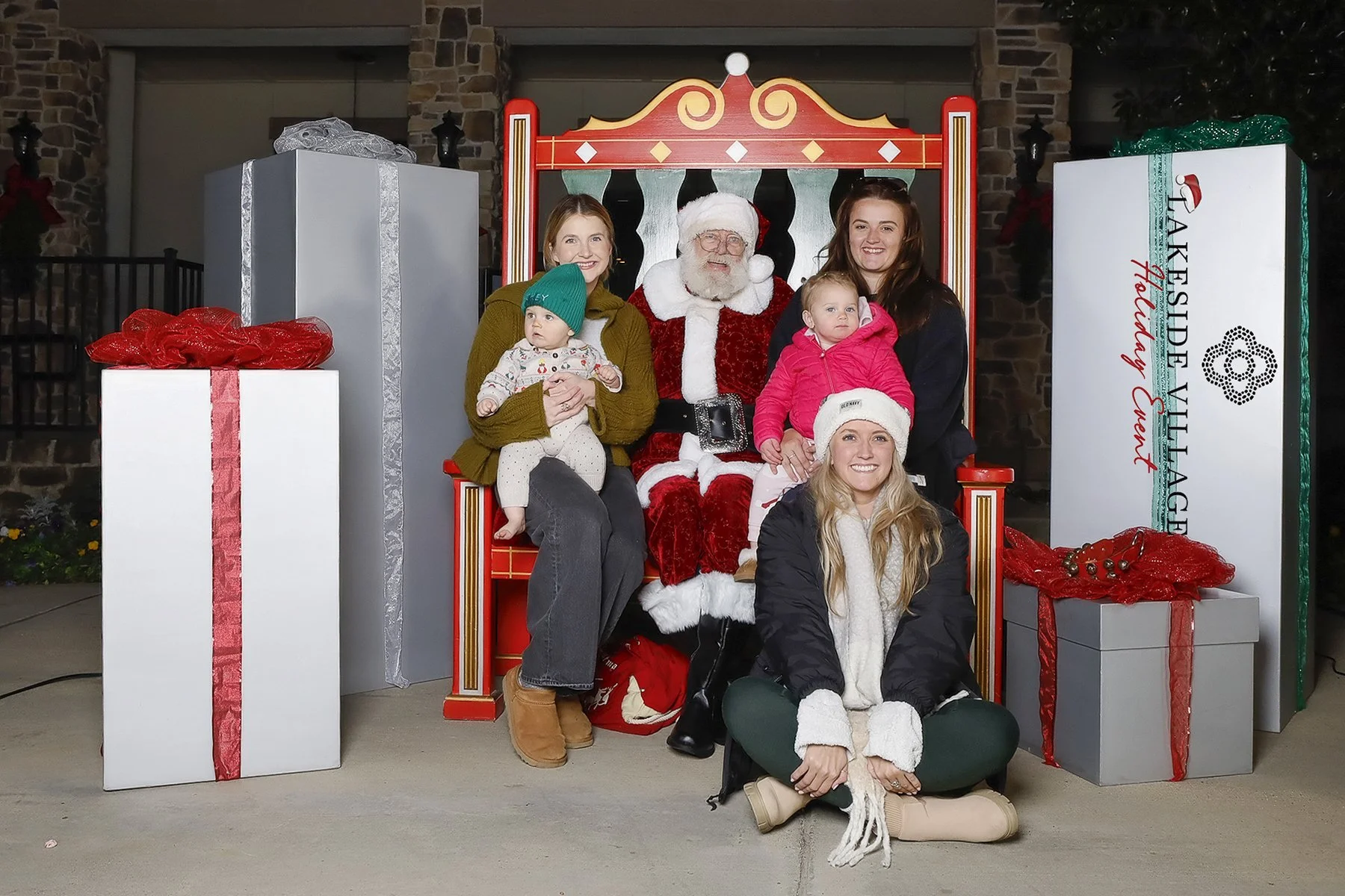 120325 Lakeside Holiday Event-0116.jpg