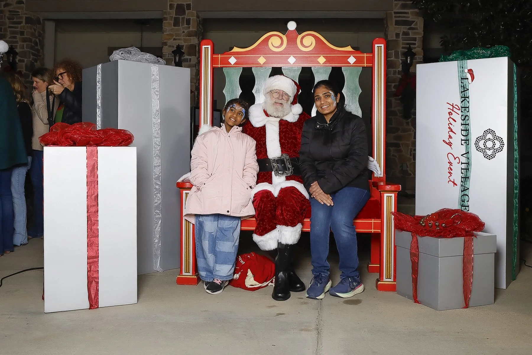 120325 Lakeside Holiday Event-0176.jpg