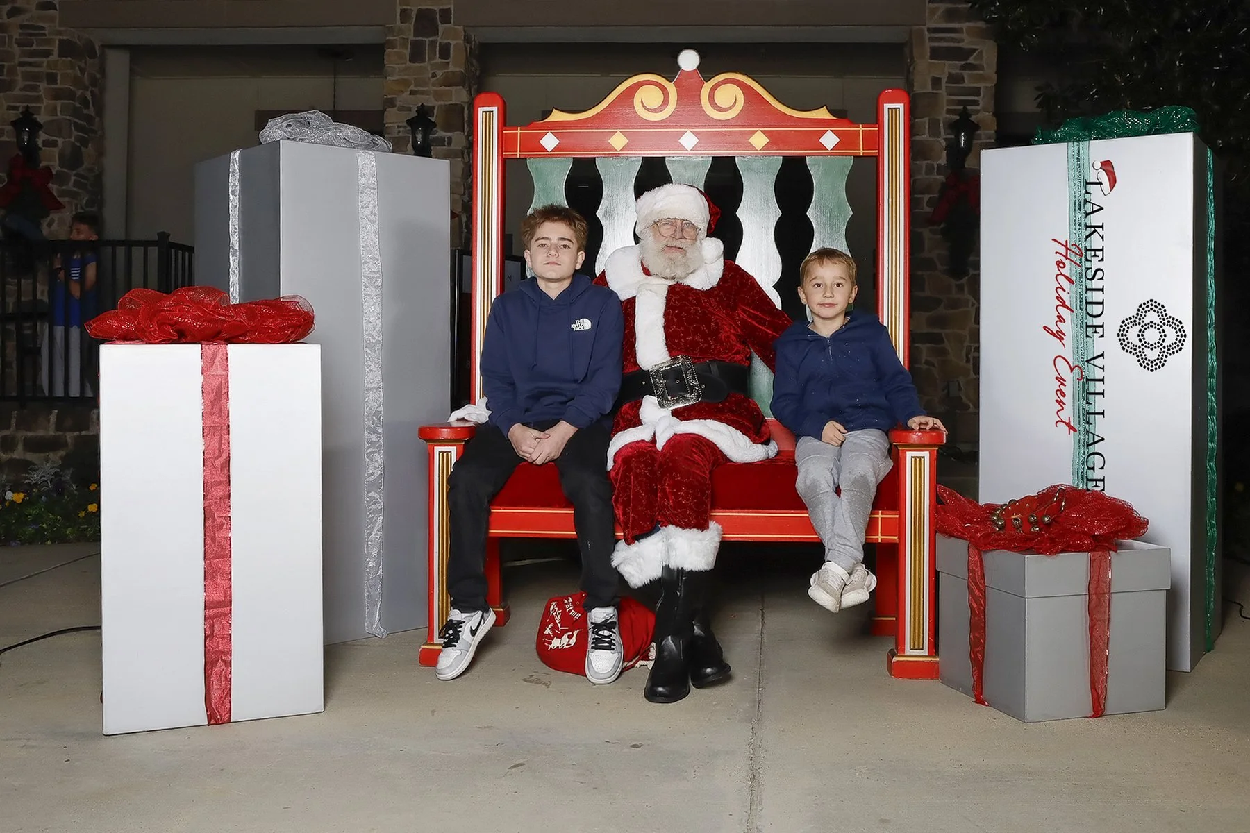 120325 Lakeside Holiday Event-0122.jpg